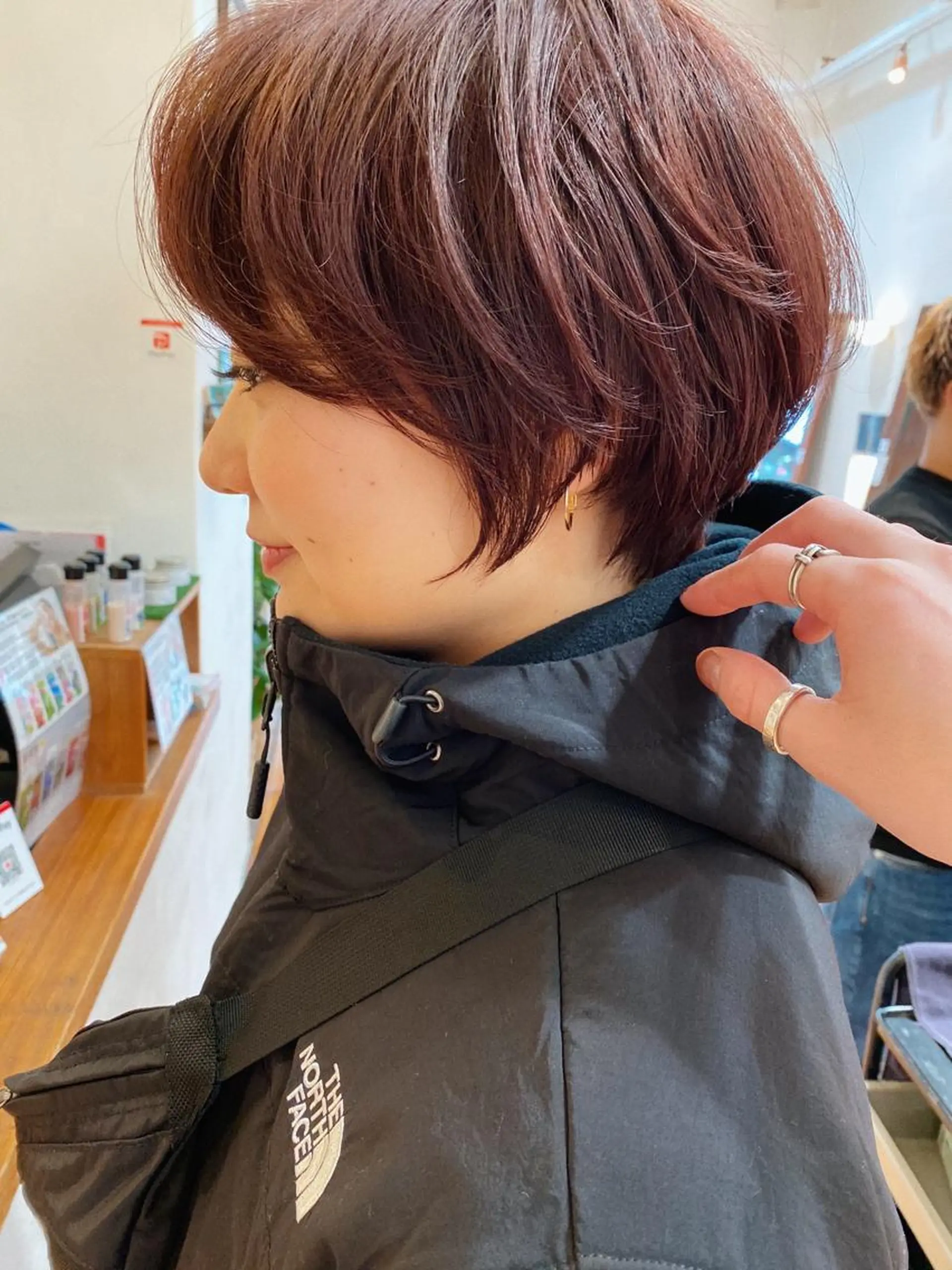 ショート カラー カット特化柏駅 徒歩3分LOUのヘアスタイル