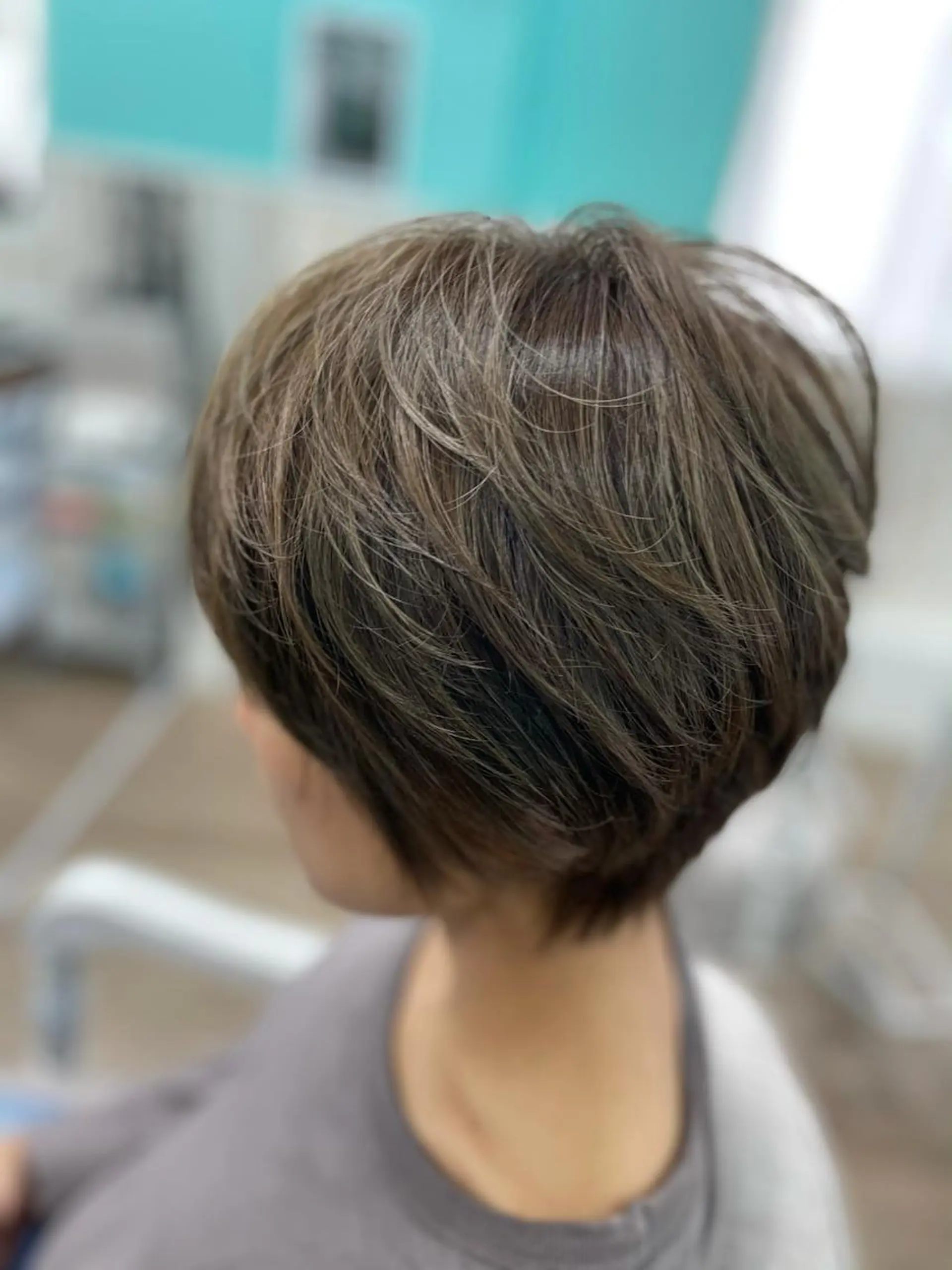 ショート ショートヘア カット ヘアカラー トリートメント 🐆アンドウ チカコ🦓のヘアスタイル