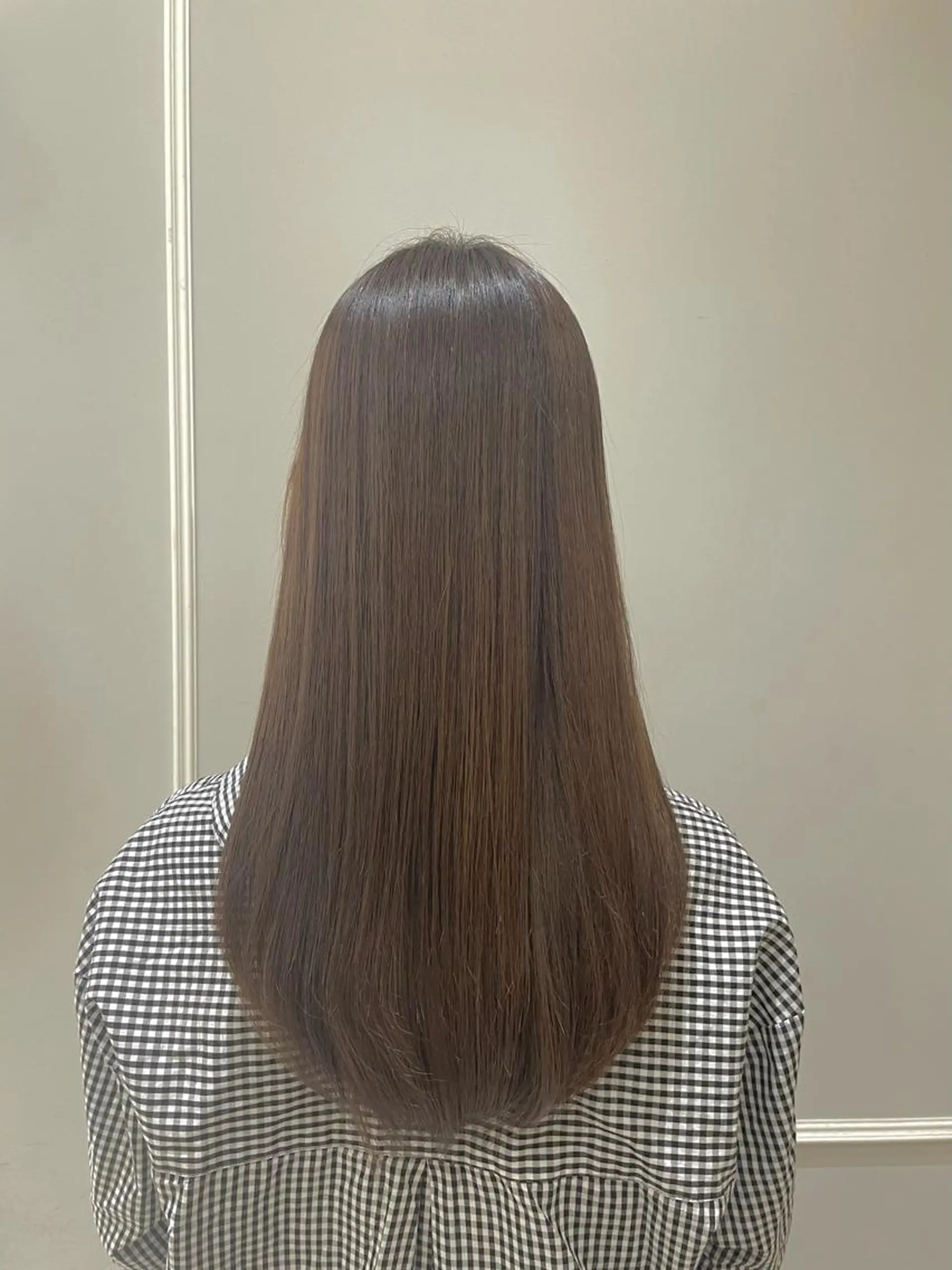 ロング トリートメント 🩶赤み消しカラー 🐈‍⬛荻野美思🐾のヘアスタイル