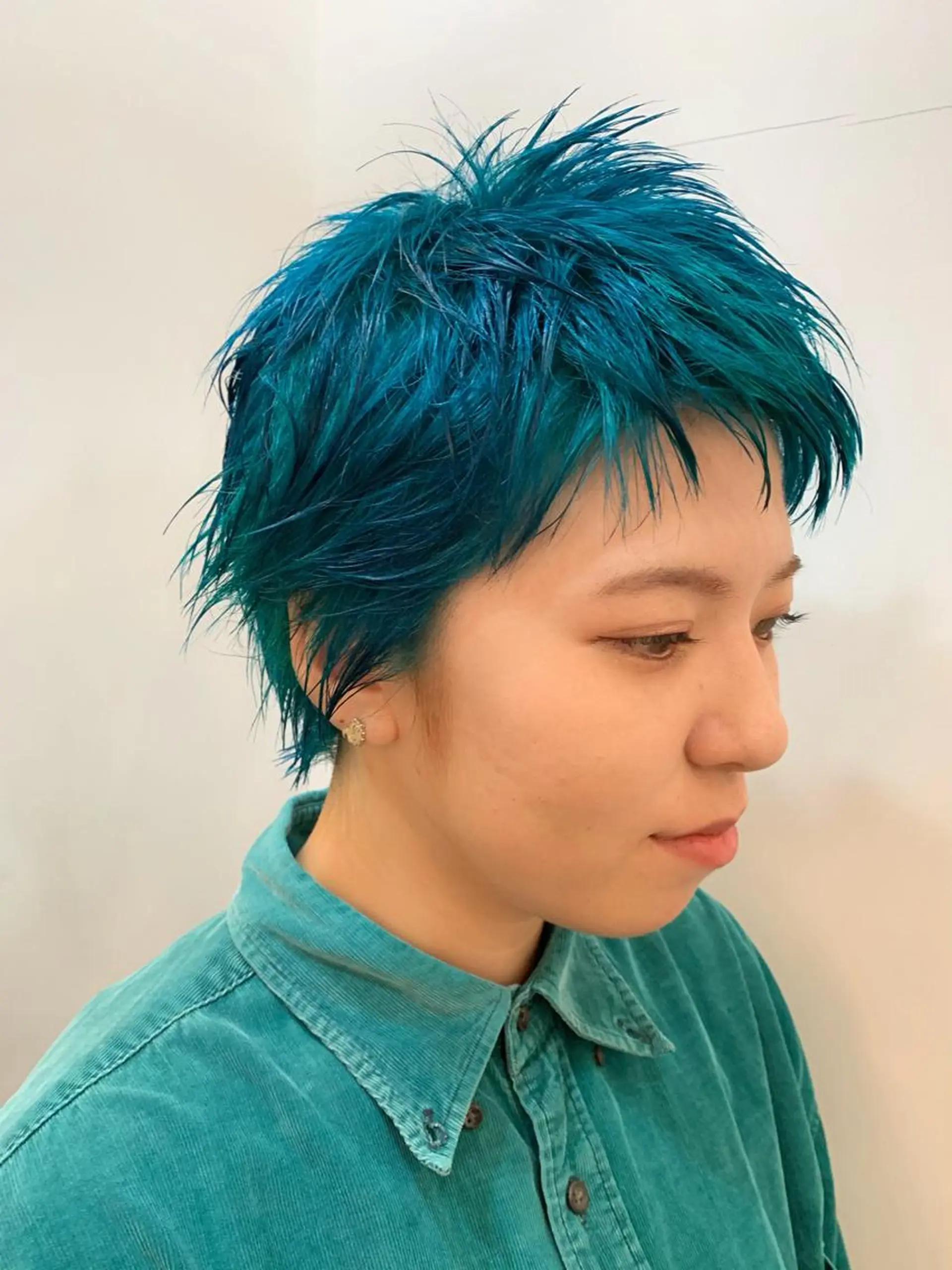 ショート カラー ブリーチ ヘアカラー トリートメント 🍑艶髪✖️暖色系 ✨momoka🍑のヘアスタイル