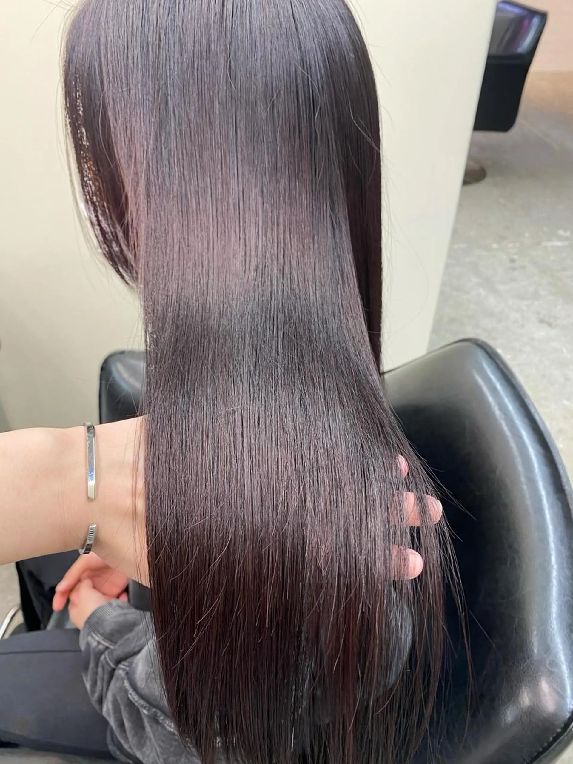 ロング トリートメント レイヤーカット💖 Kaedeのヘアスタイル