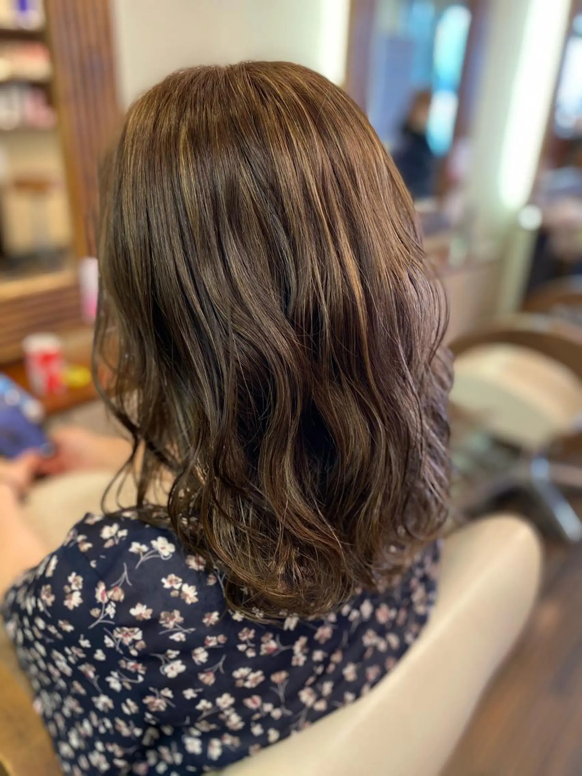 ミディアム カラー ヘアアレンジ ヘアカラー トリートメント 加藤 瑠美のヘアスタイル