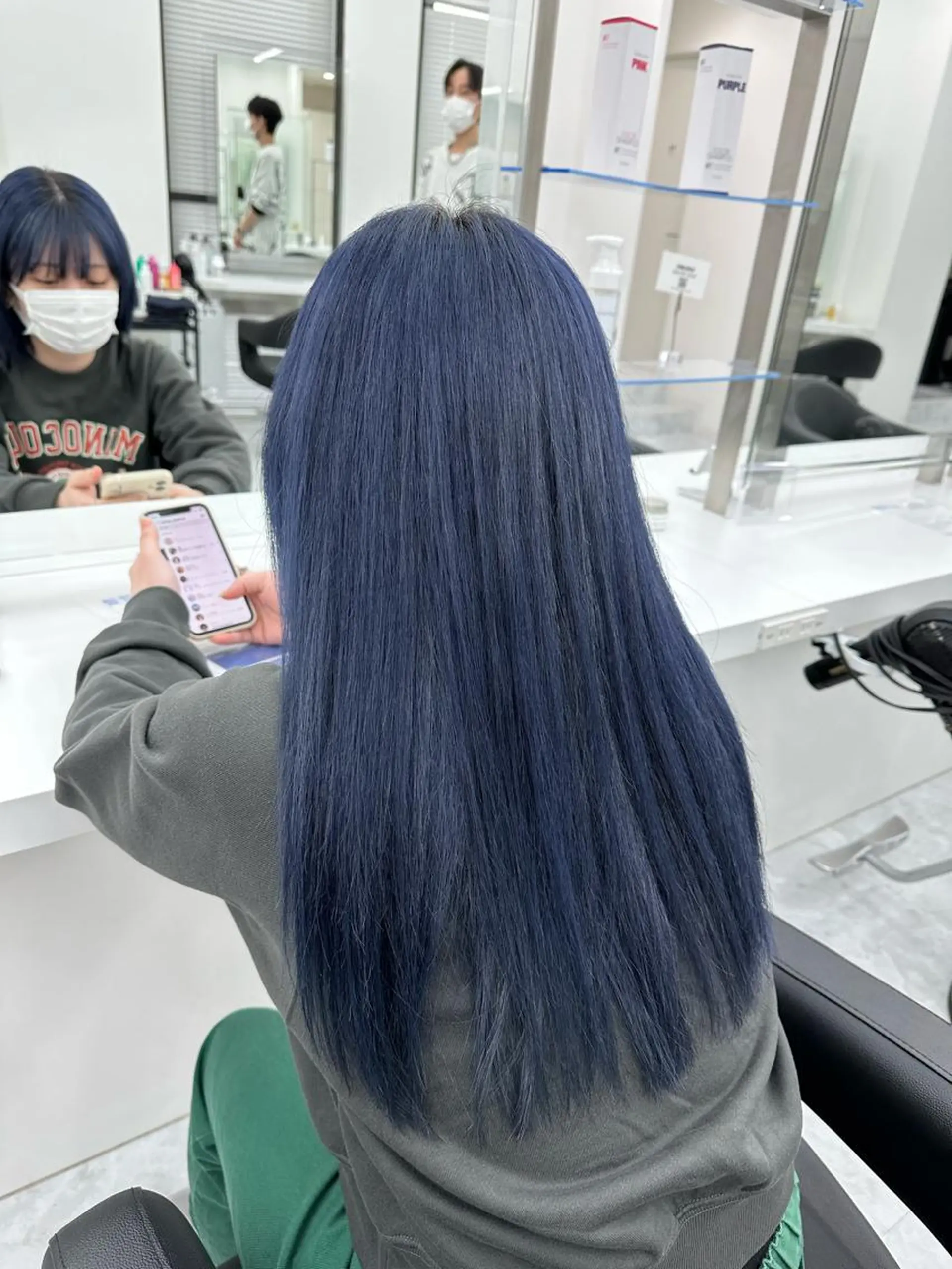 セミロング カラー ケアブリーチ 韓国レイヤーKYONのヘアスタイル