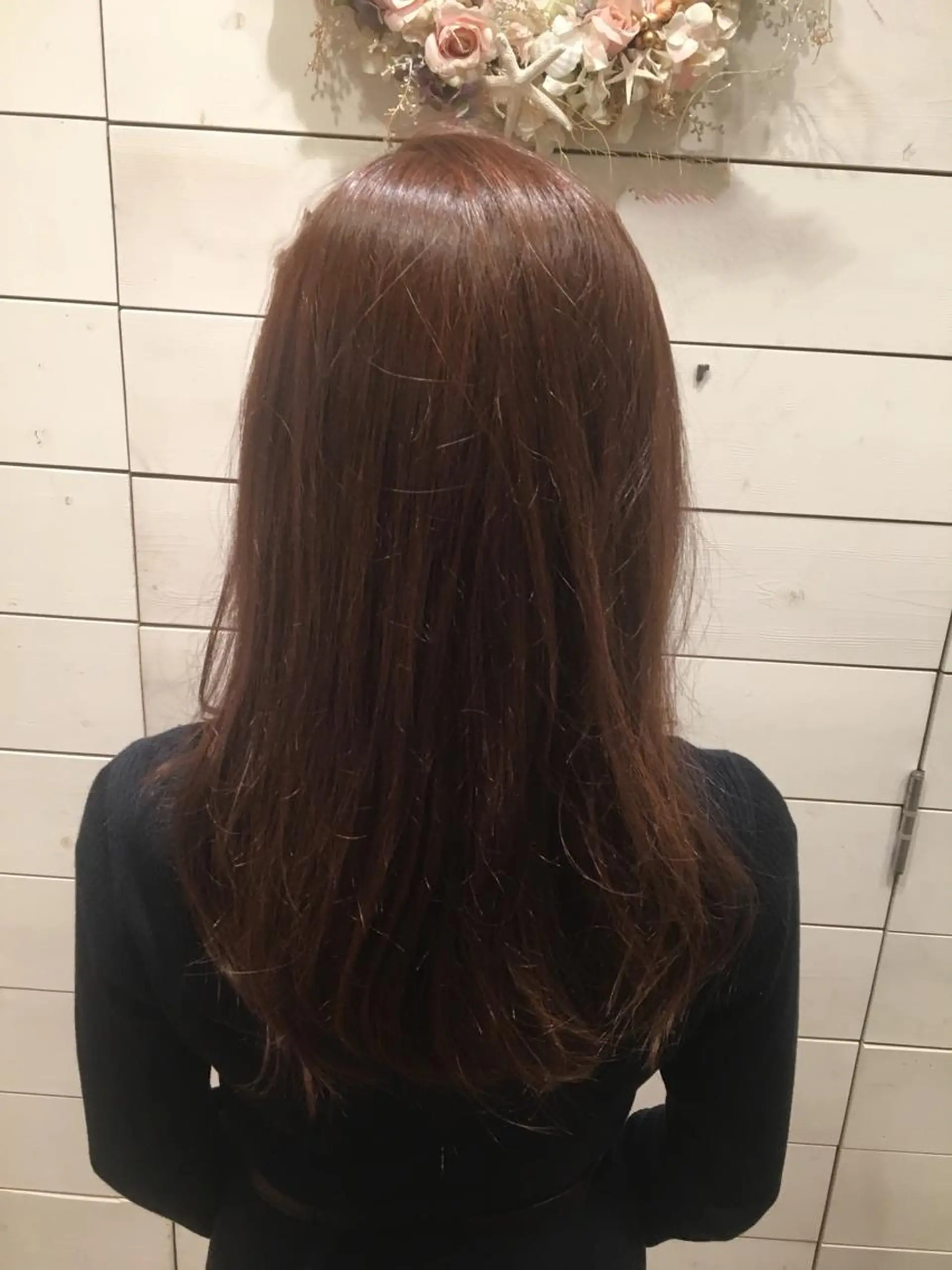 ロング カラー トリートメント eyesburg W/est所属・ショートボブ 村上のヘアスタイル