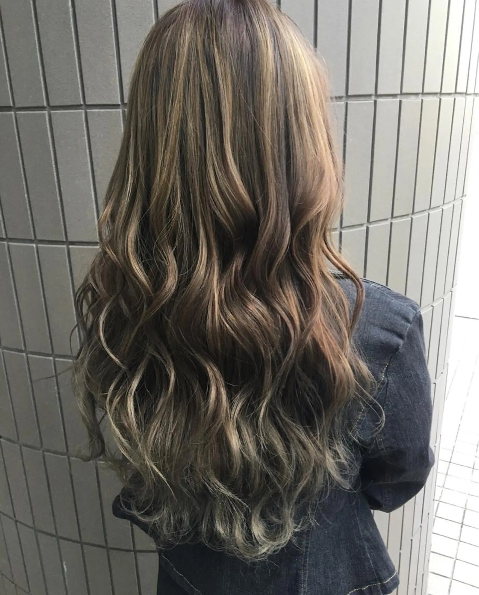 ロング カラー ハイライトカラー ハイライト ロング MODE K's松原 YUMIのヘアスタイル