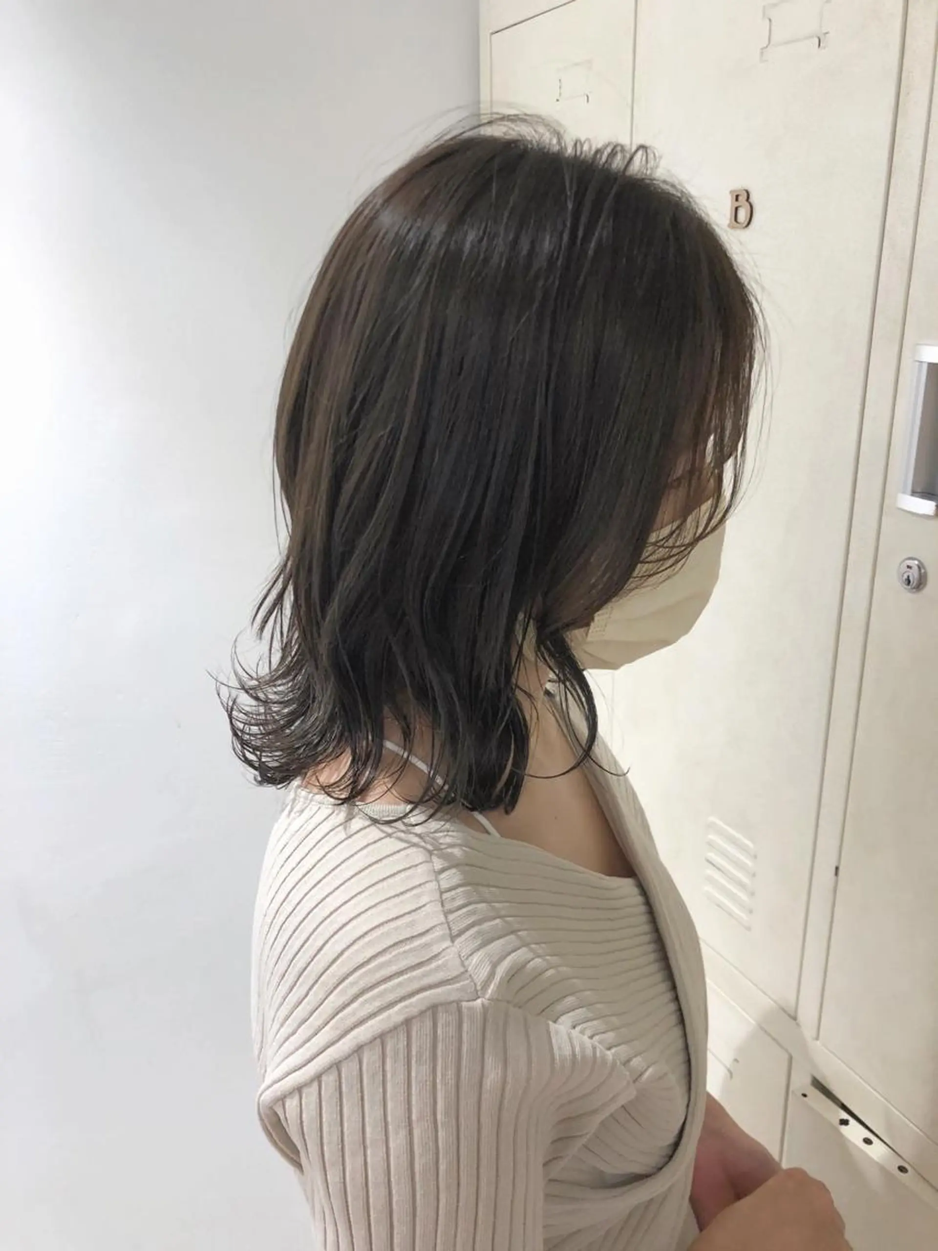 ミディアム カット ヘアカラー トリートメント 顔タイプヘアデザイン マイスター®︎のヘアスタイル