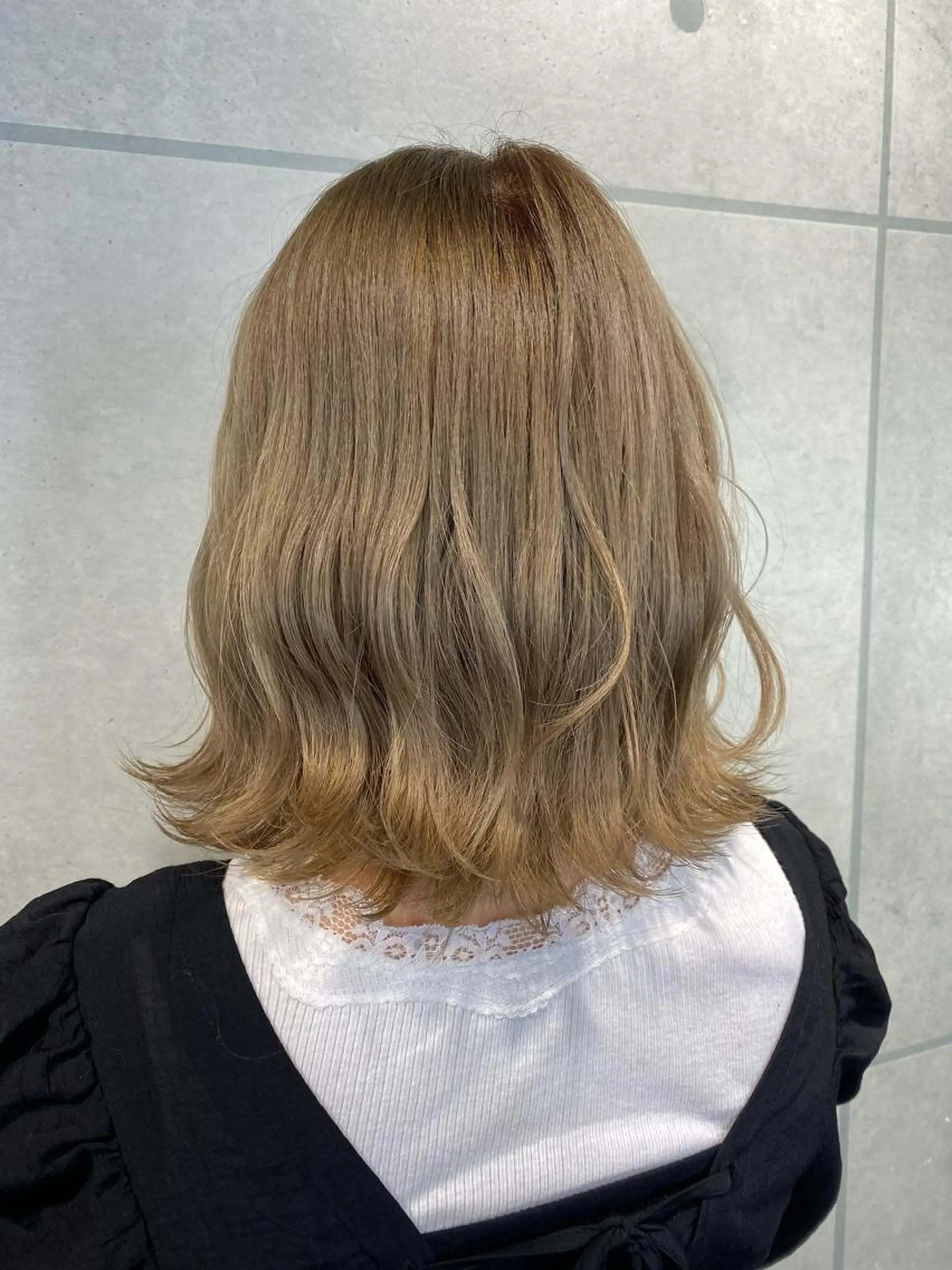 ショート カラー ハイトーンカラー ボブ OZ designmarket所属・西船橋/唐澤 若菜𓂃 𓈒𓏸のヘアスタイル