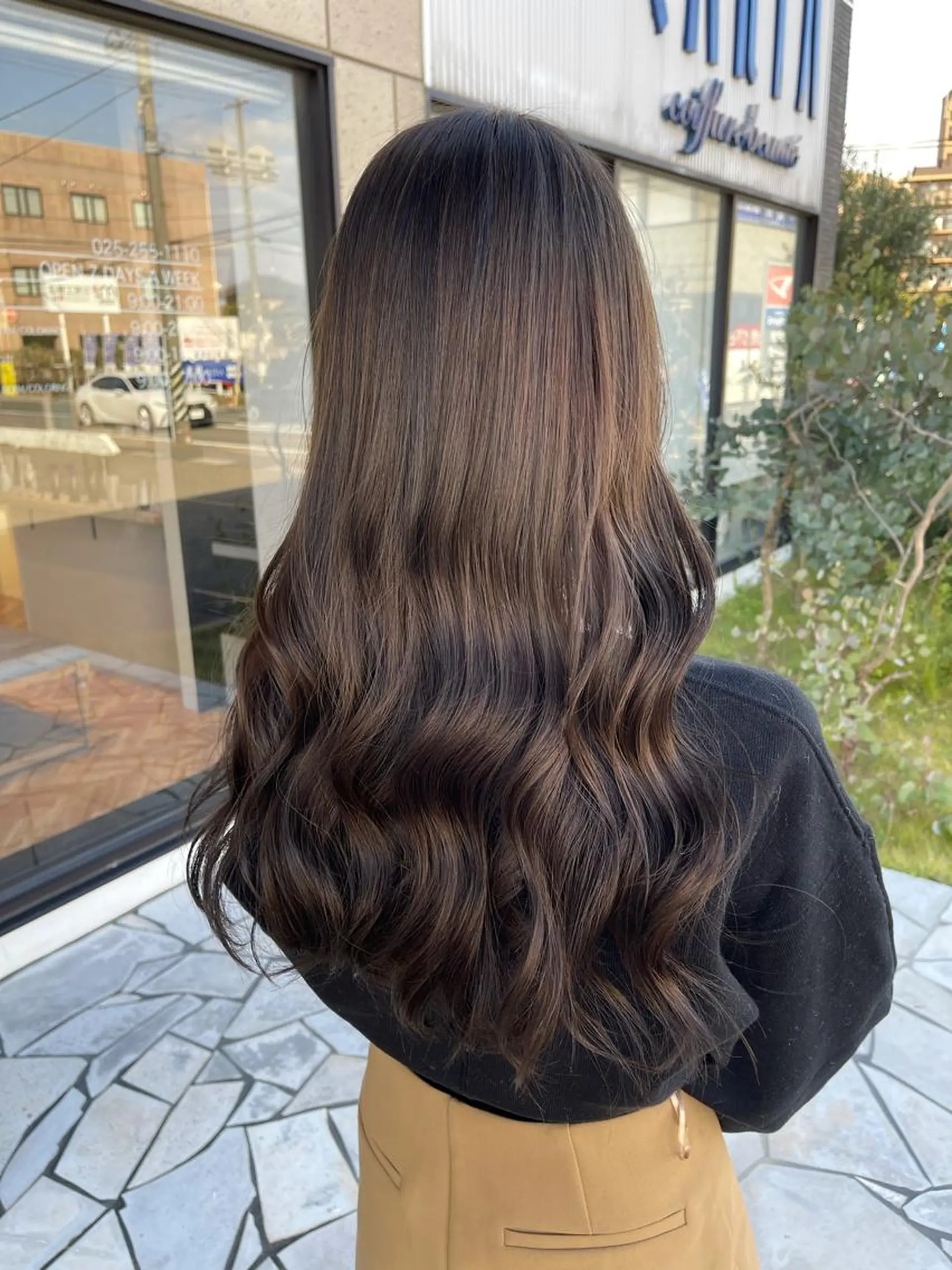 ロング カラー ブリーチ ブラウンカラー 透明感カラー ブリーチなしカラー カット ヘアカラー EARTH  紫竹山 🦋本間未来🦋のヘアスタイル