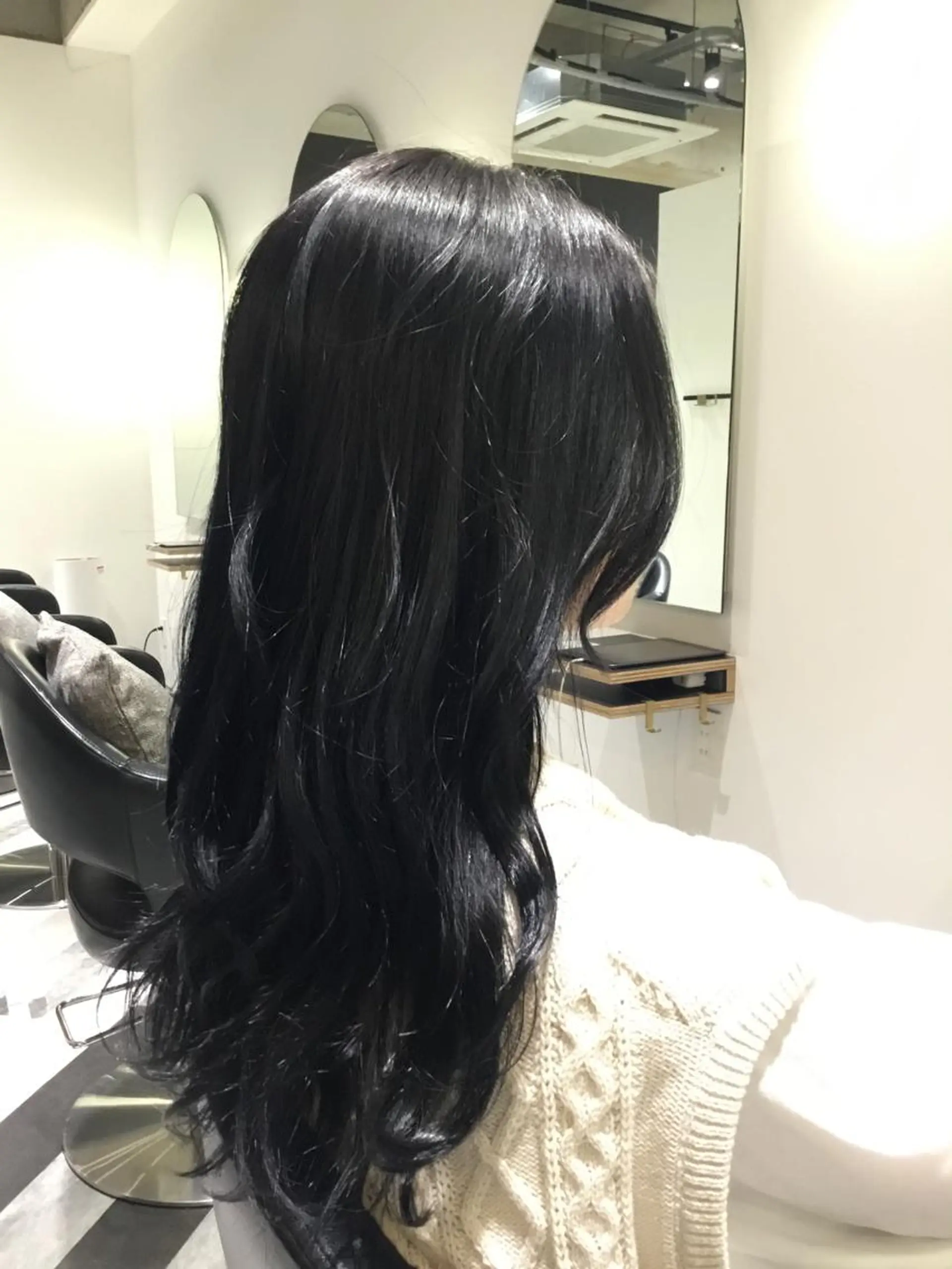 ロング カット ヘアカラー トリートメント ヘッドスパ ✨あなたのお悩み解消 美容師✨TOMOKAのヘアスタイル