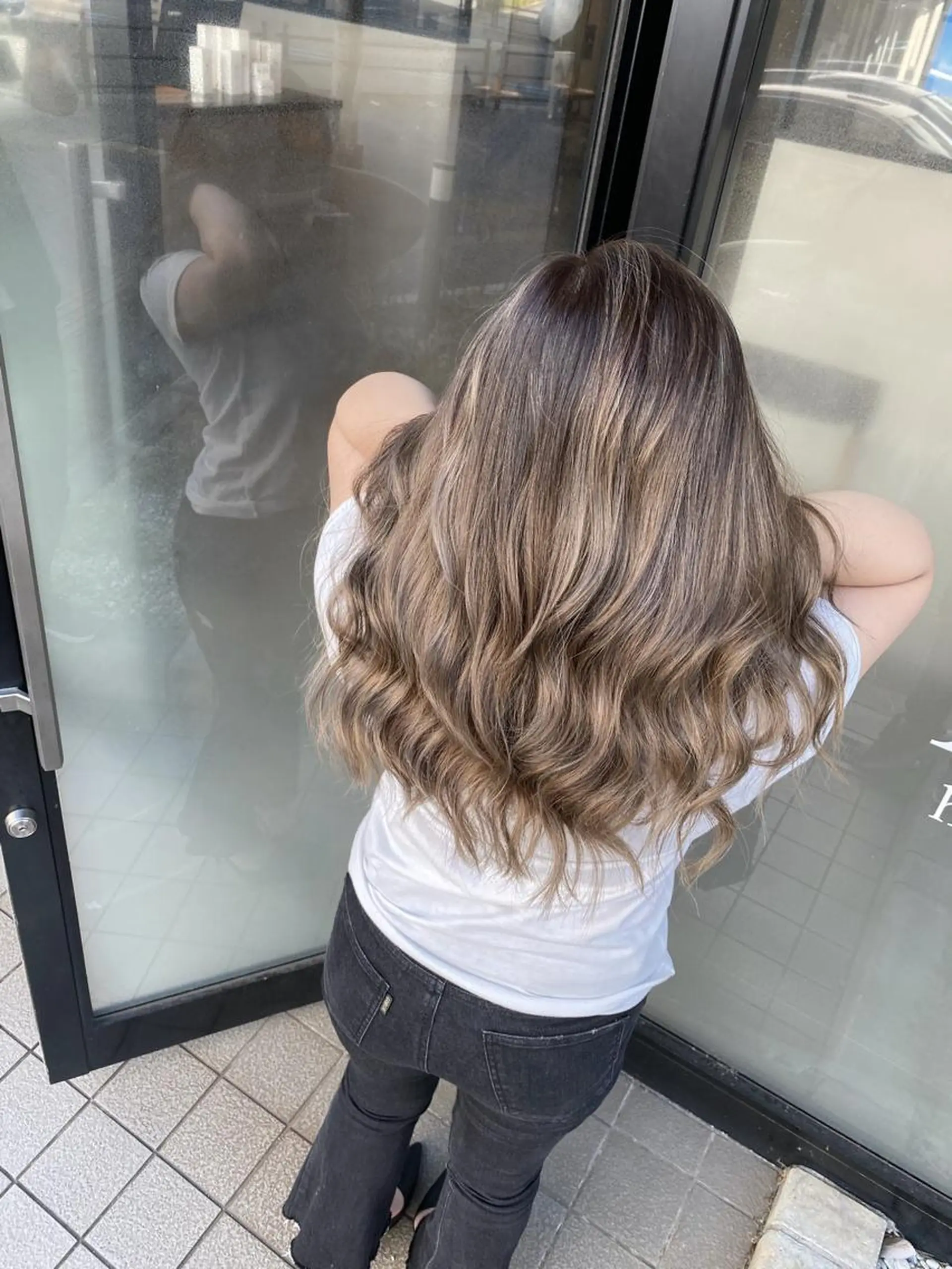 セミロング カラー ヘアアレンジ ヘアカラー トリートメント Belle hair Design青野大貴のヘアスタイル