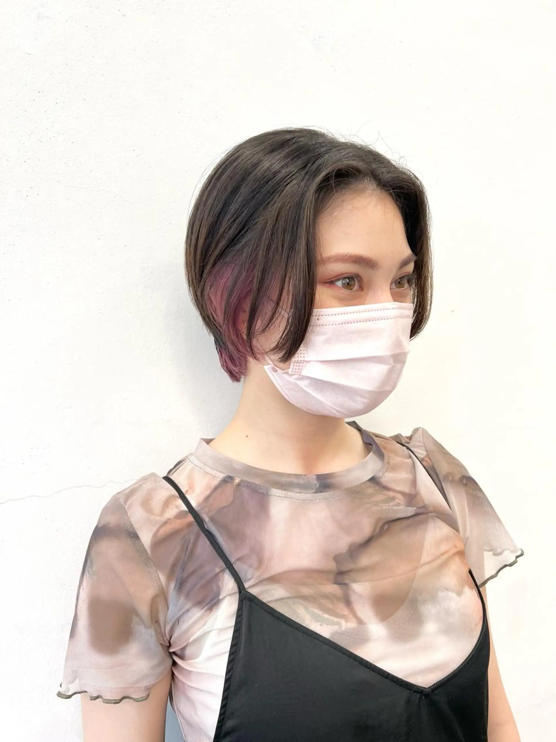ショート カラー ヘアアレンジ ブリーチ ケアブリーチ インナーカラー ピンクカラー ヘアカラー トリートメント HARU//原宿🤍 リピート率NO.1のヘアスタイル