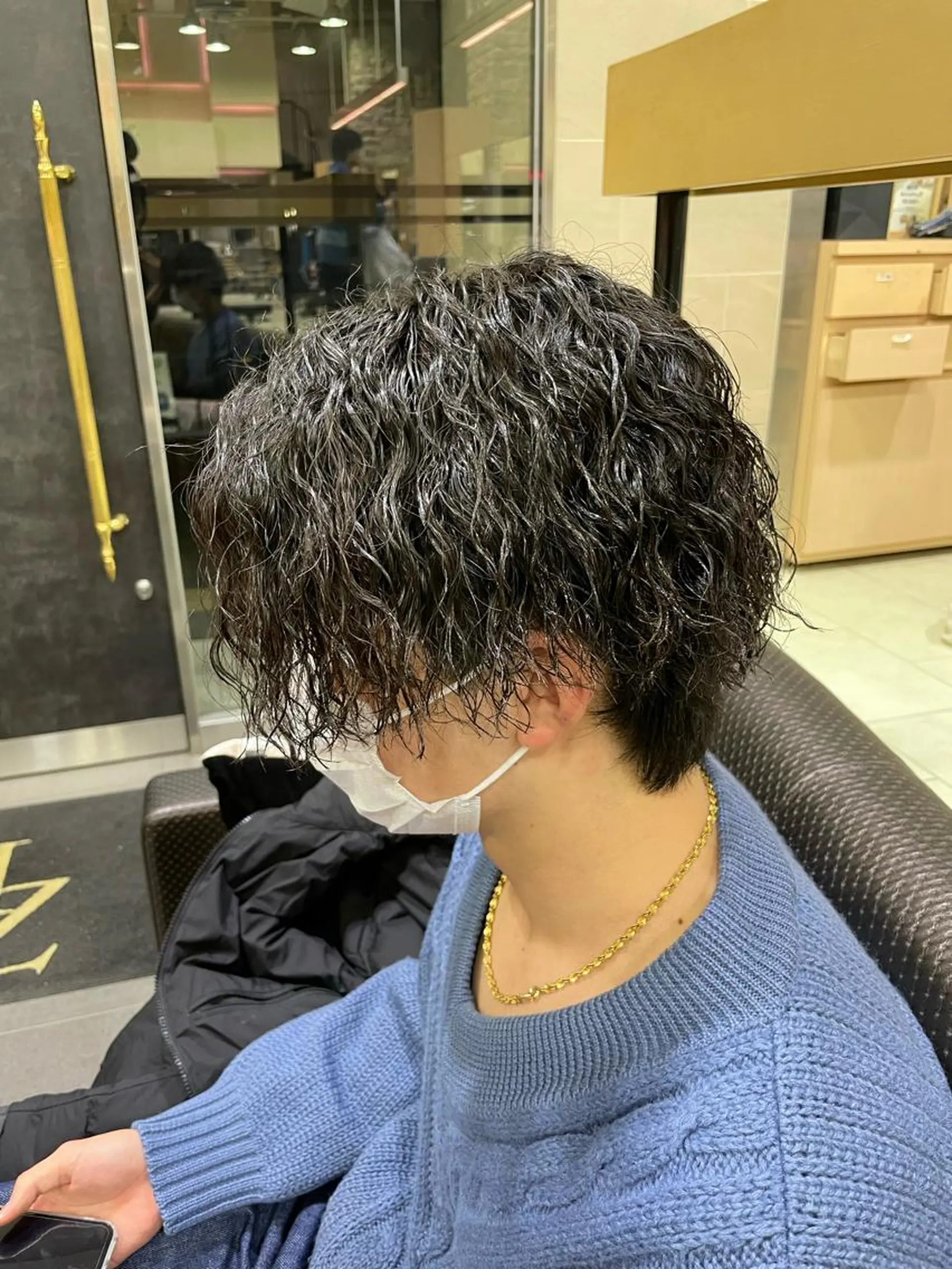 パーマ メンズ ウルフ/センタ- パート【ナナミ】のヘアスタイル