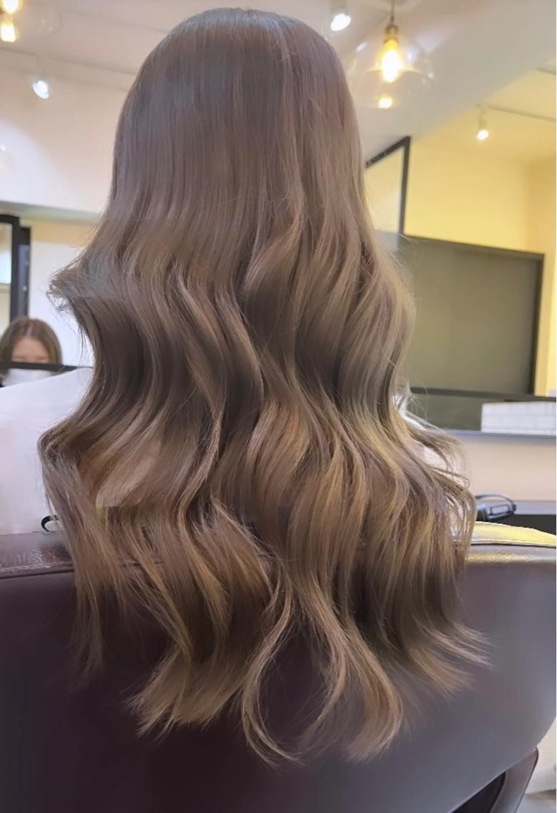 ロング カラー 透明感カラー ヘアカラー ハイトーンヘアセット 🦋yuri🦋のヘアスタイル