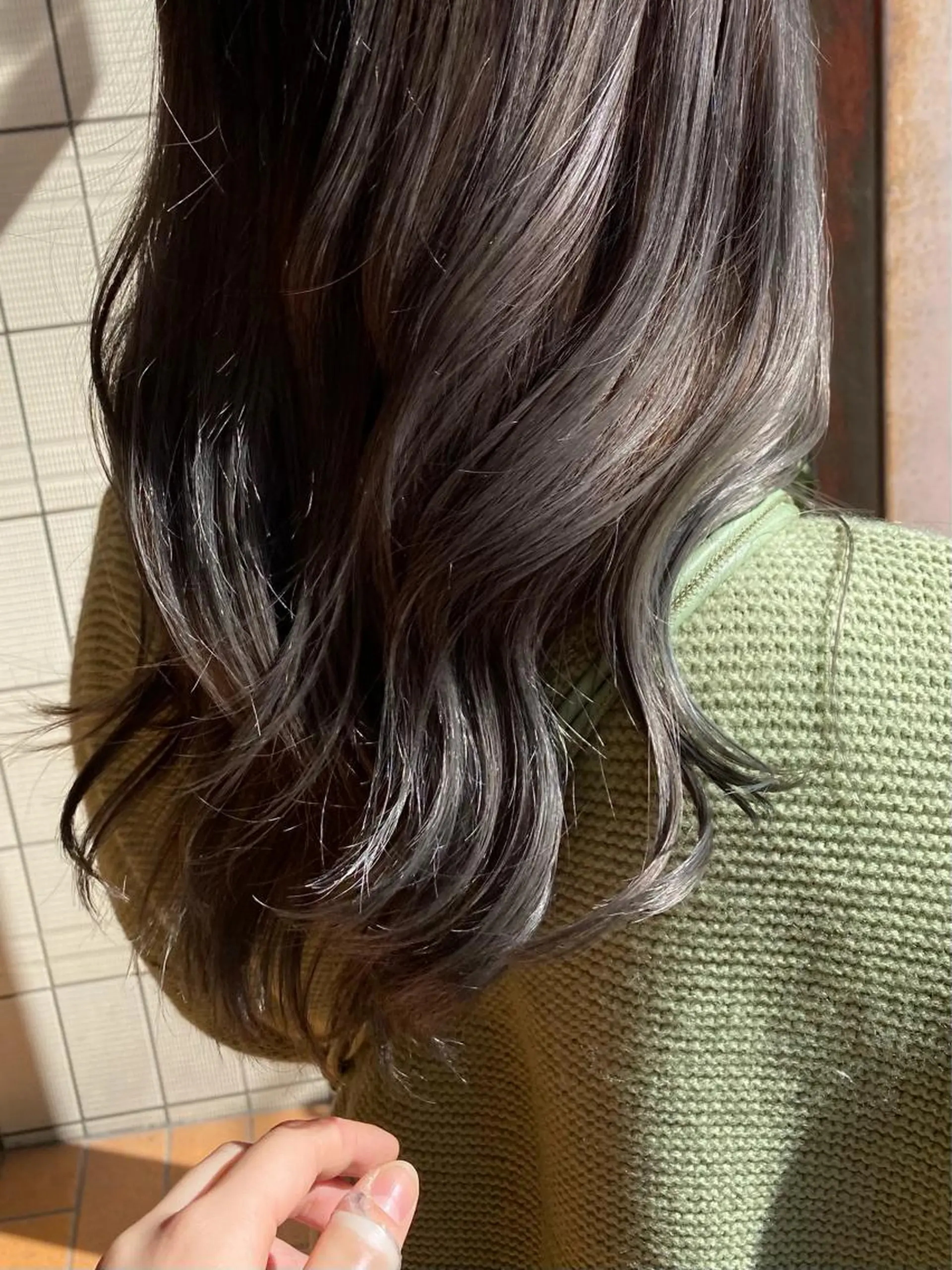 セミロング カラー 透明感カラー グラデーションカラー ELLE&SALLY 石野のヘアスタイル