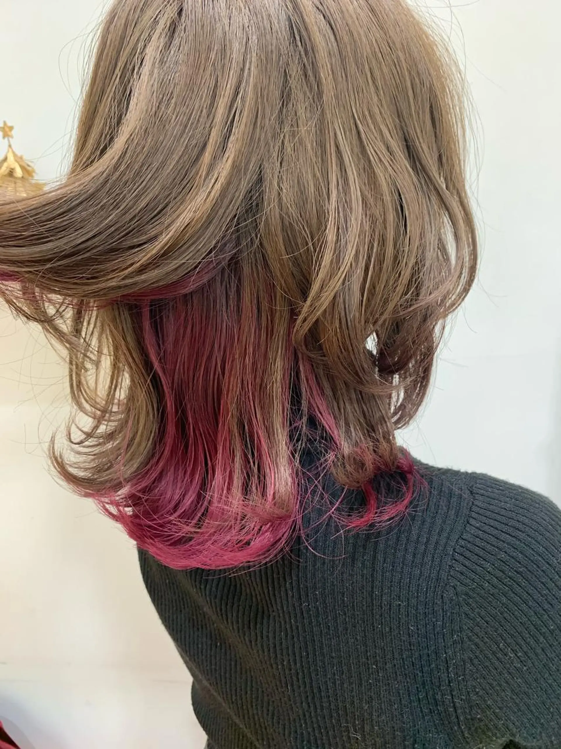 ミディアム カラー レッドカラー ローズカラー ヘアカラー トリートメント ヘアアレンジ にいた　かづしげのヘアスタイル