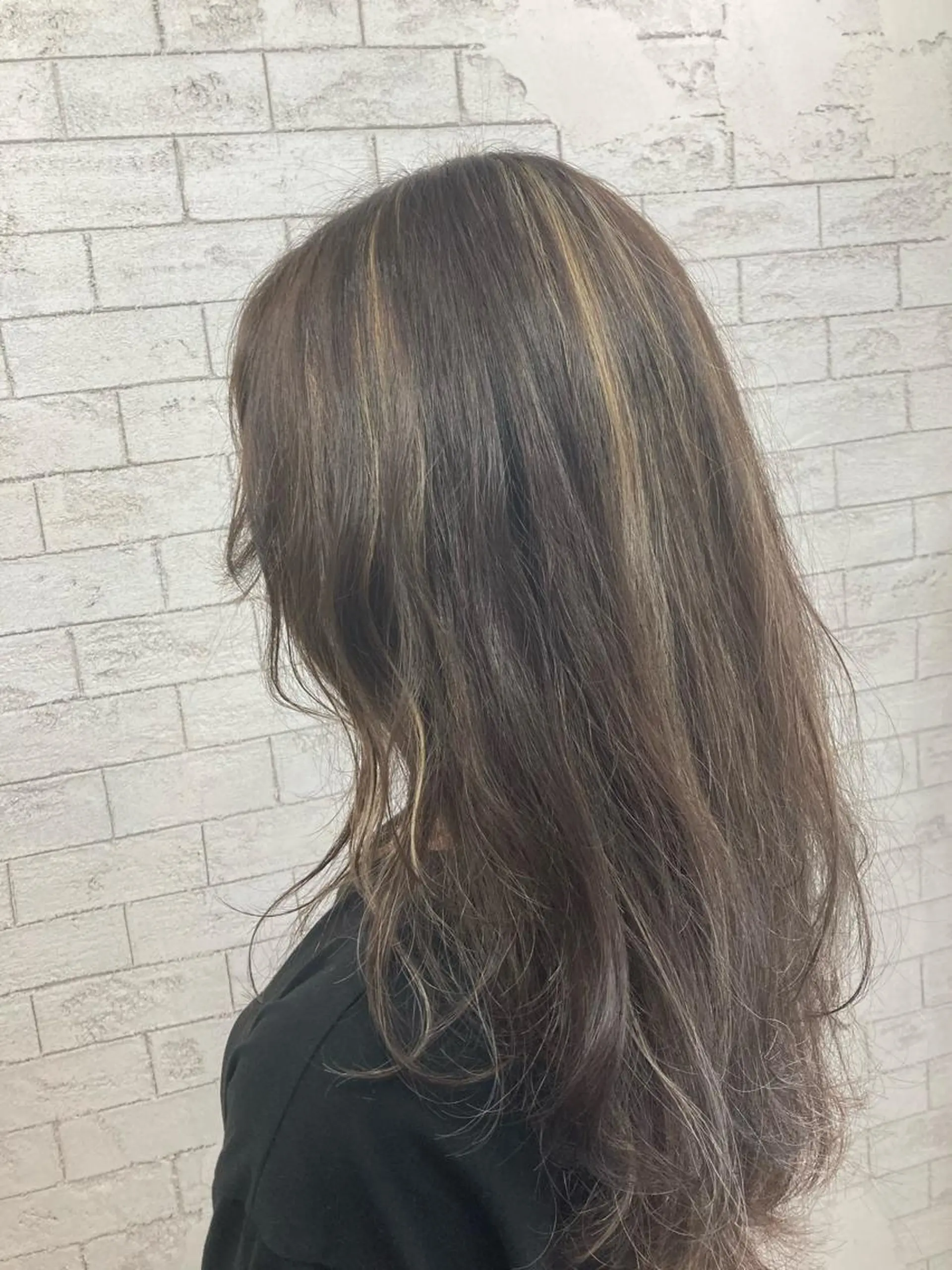 ロング カラー ヘアカラー トリートメント 🐈‍⬛Namie 🐈‍⬛のヘアスタイル