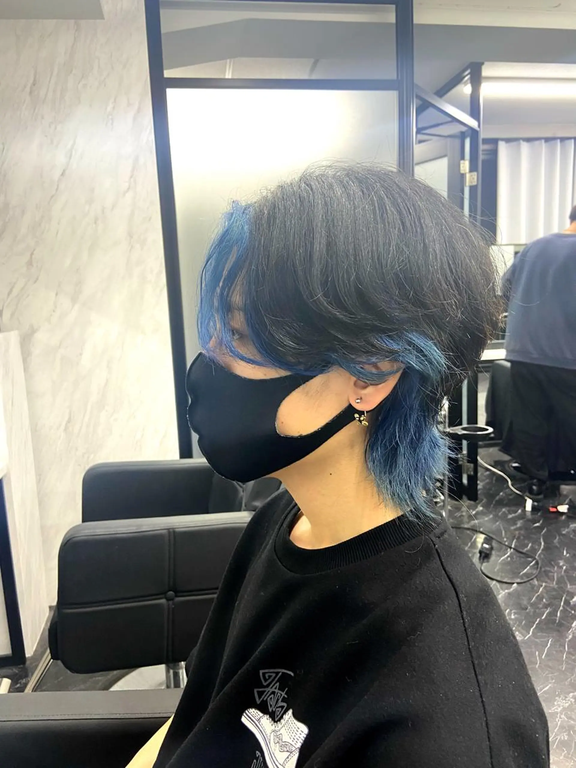 ミディアム カラー メンズ メンズハイトーン ハイトーンカラー ヘアカラー トリートメント ミルボンAujua認定サロン Ria  OSAKA 梅田所属・メンズ、エクステ特化 Ryuのヘアスタイル
