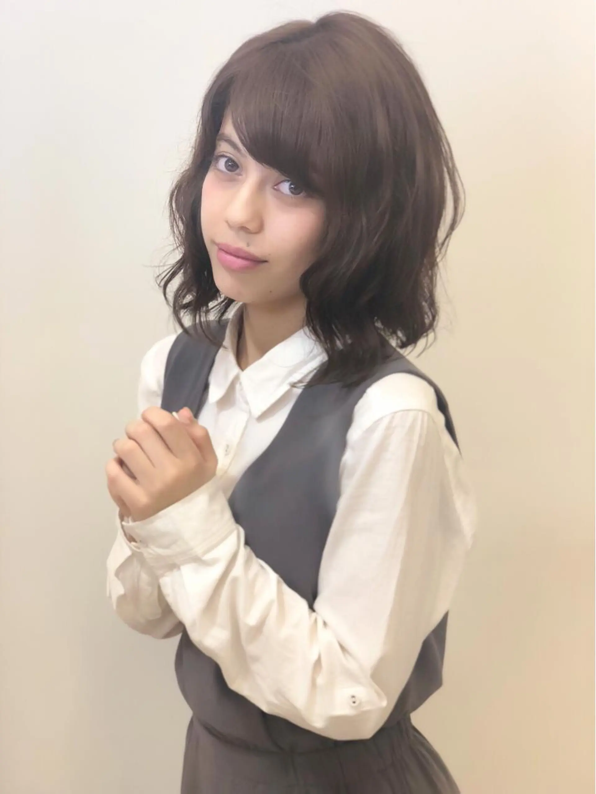 ショート カラー パーマ アッシュ アッシュブラウン ブラウンカラー 外国人風カラー ディレクター ノナカのヘアスタイル