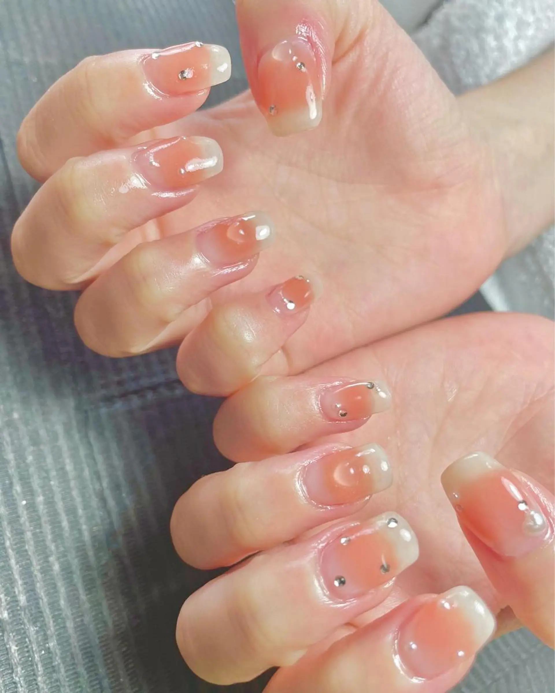 ネイル チークネイル 加瀬 アンジェリーのネイルデザイン