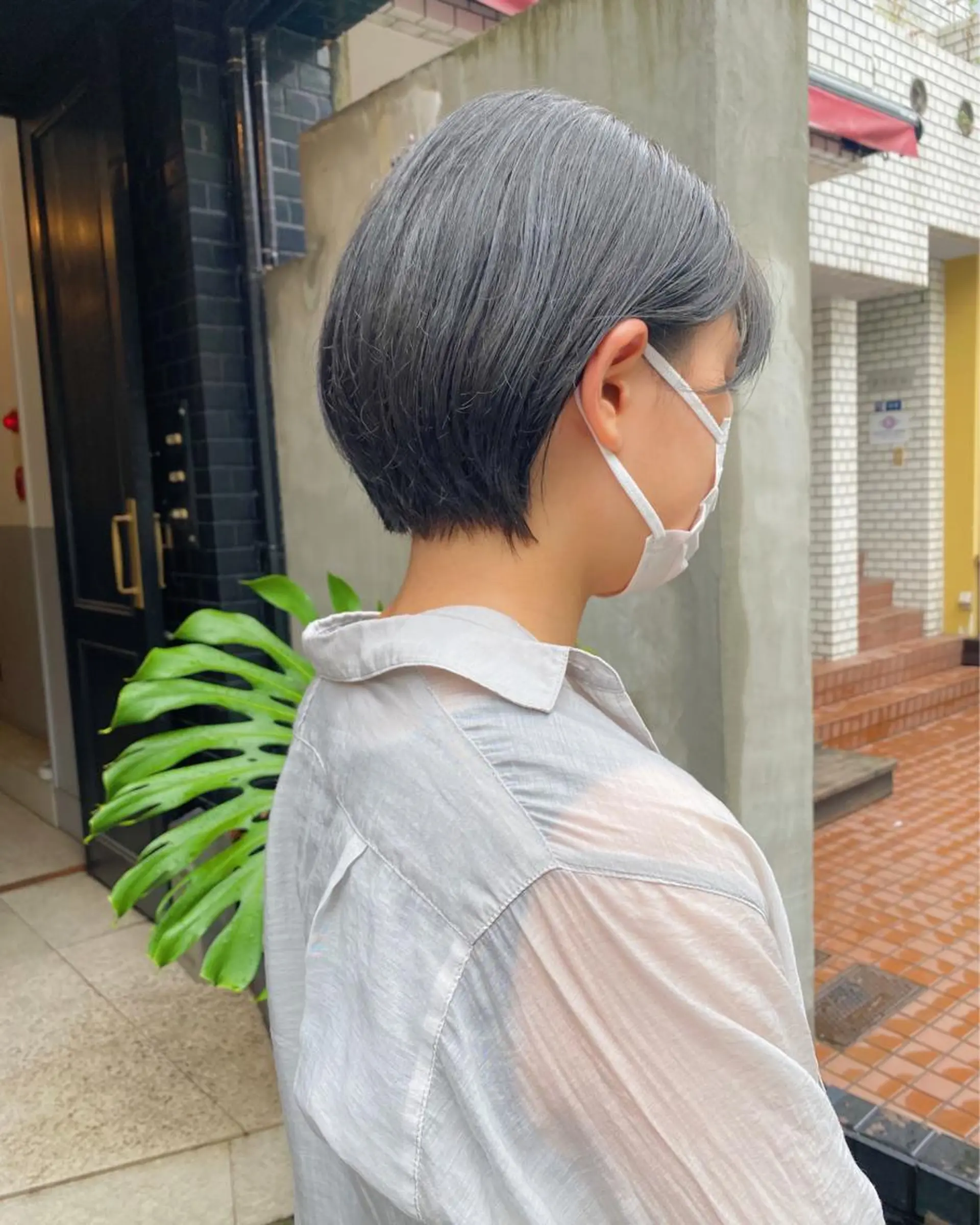 ショート カラー salowin三丁目所属・🟩ベージュ/ショー ト/ボブ🟩タカモリのヘアスタイル