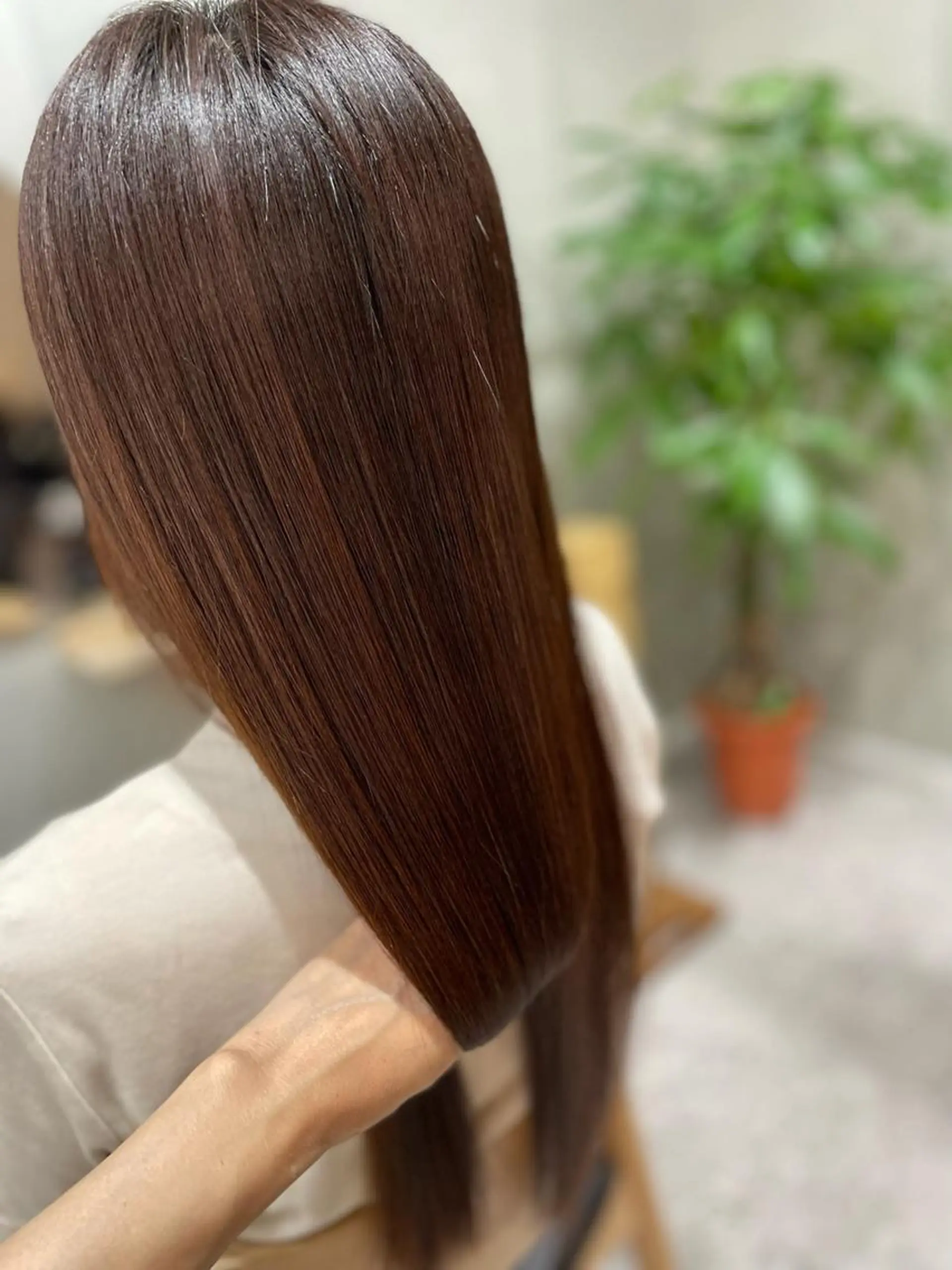 セミロング 髪質改善 トリートメント 酸性ストレート トリートメント 🤍NAOMI _Naniのヘアスタイル