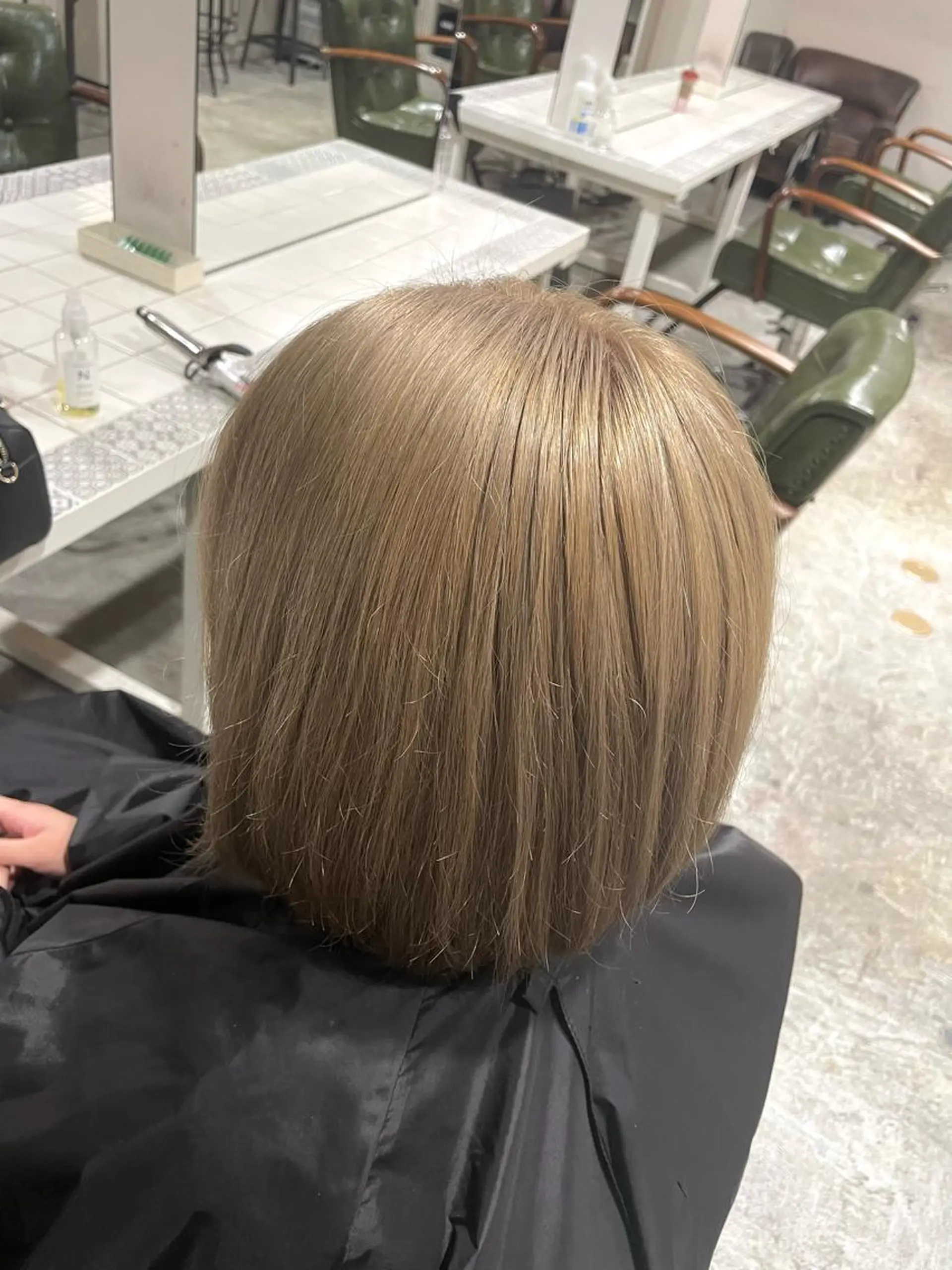 ショート カラー ヘアアレンジ ベージュカラー ミルクティーベージュ ヘアカラー トリートメント ヘアセット ☀️カトウ ケイゴ☀️のヘアスタイル