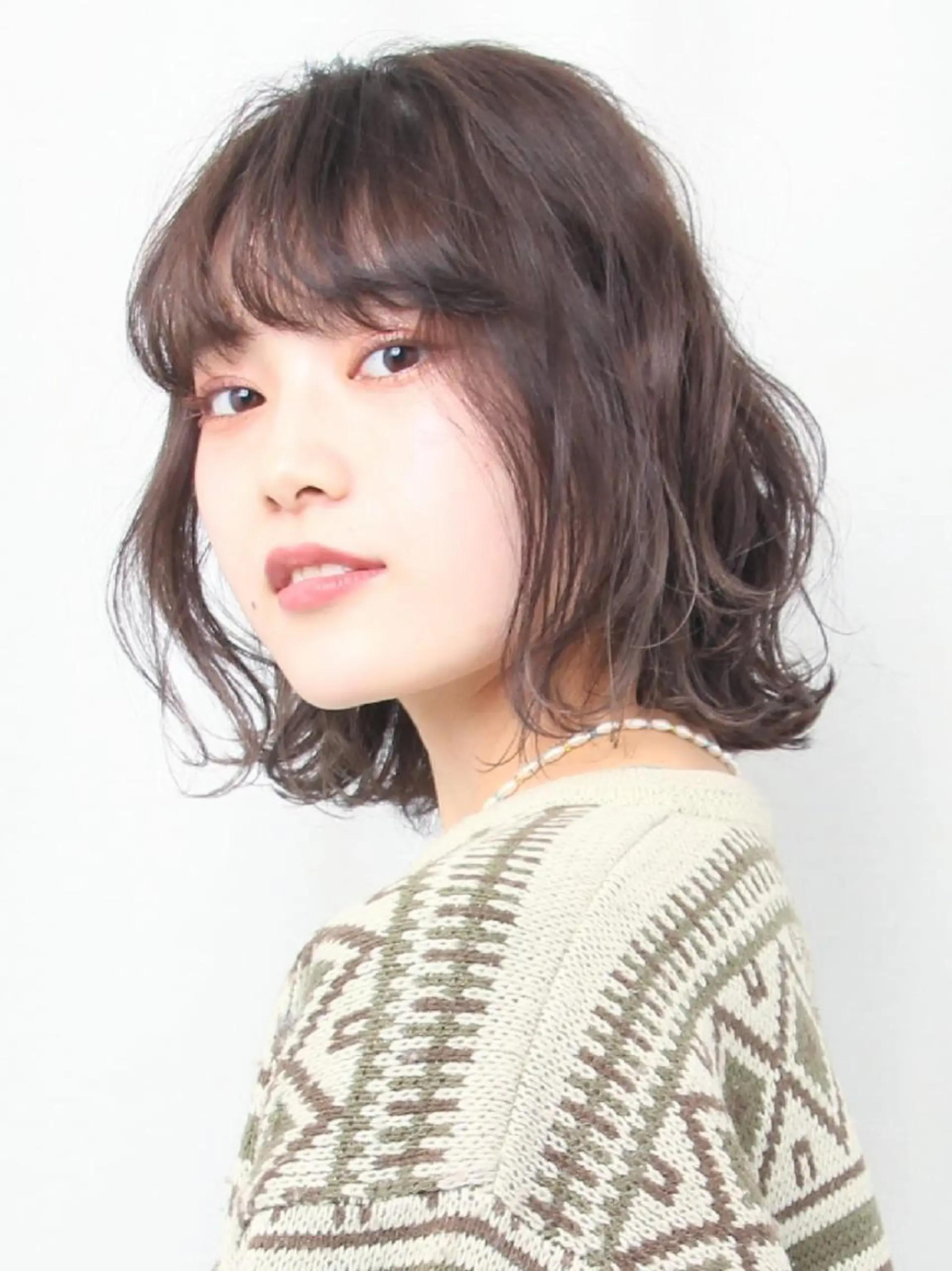 ミディアム カット パーマ 心斎橋難波美容室店長 ディレクター中尾 祐のヘアスタイル