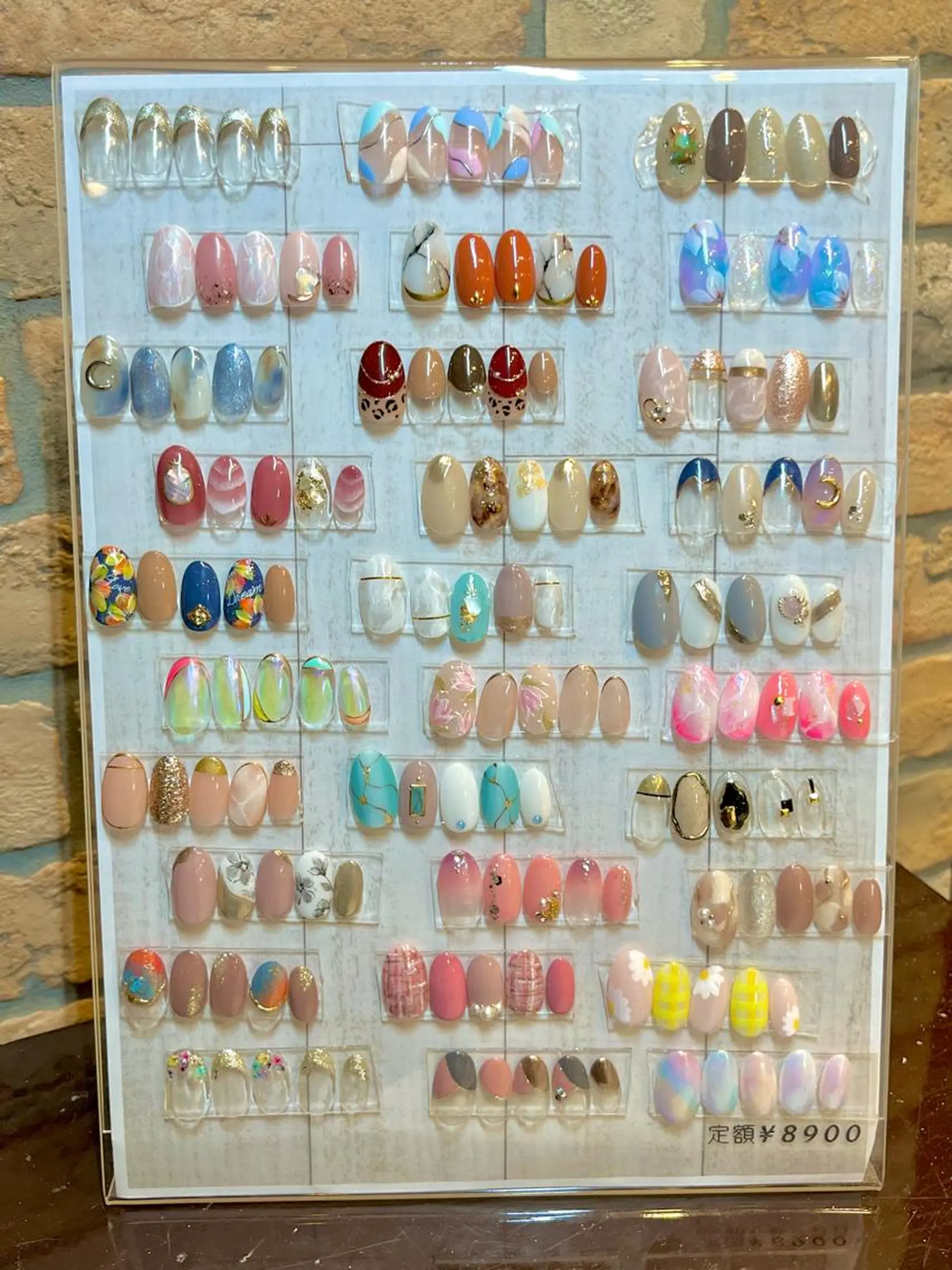 ショート カラー ネイル アートネイル オフィスネイル ワンカラーネイル ショートネイル ネイルサロン リリーブランシュ所属・森 瑞紀のネイルデザイン