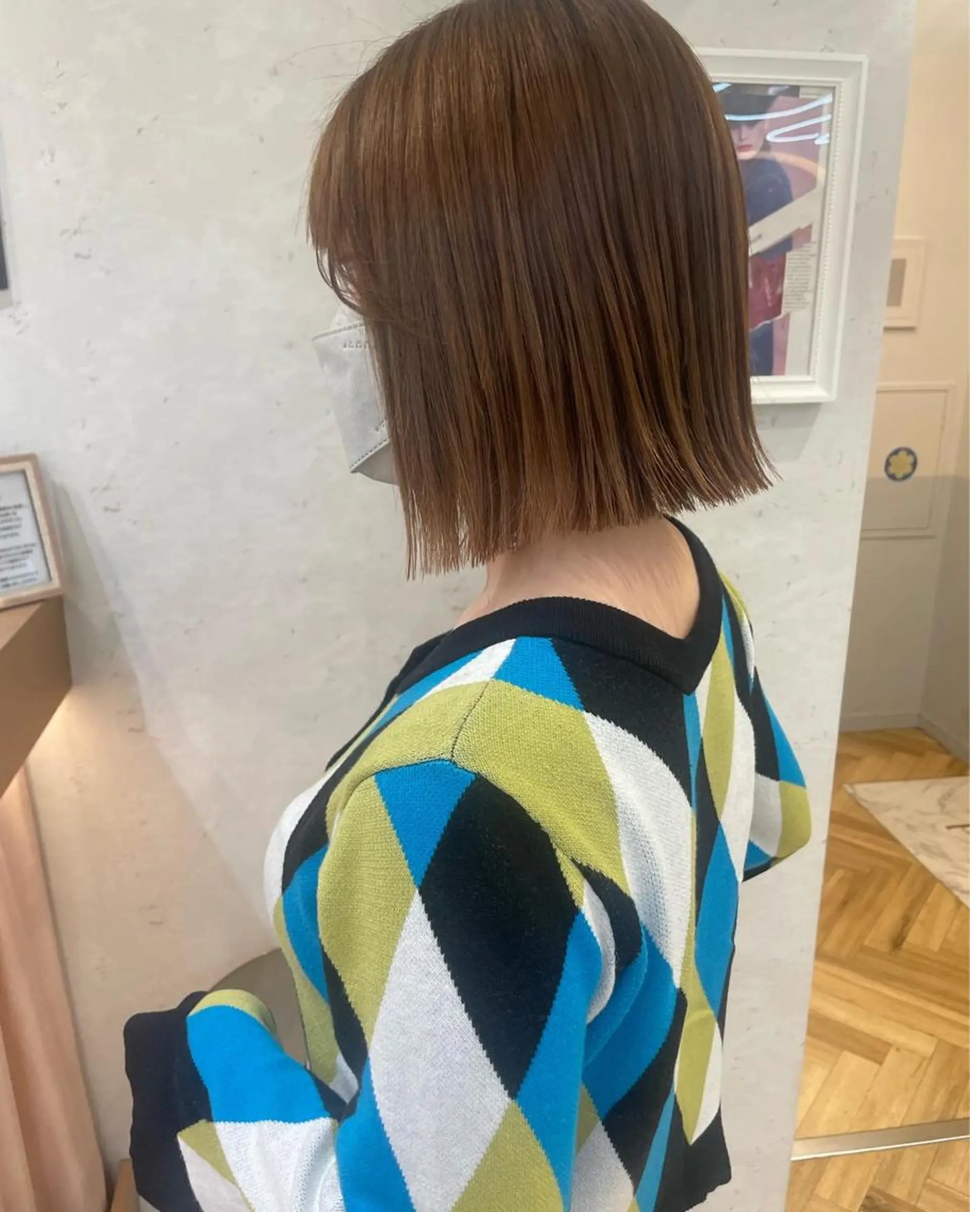 ショート 切りっぱなしボブ ボブ 外ハネヘア ♥️ブリーチ/ボブ/ レイヤー♥️maiのヘアスタイル