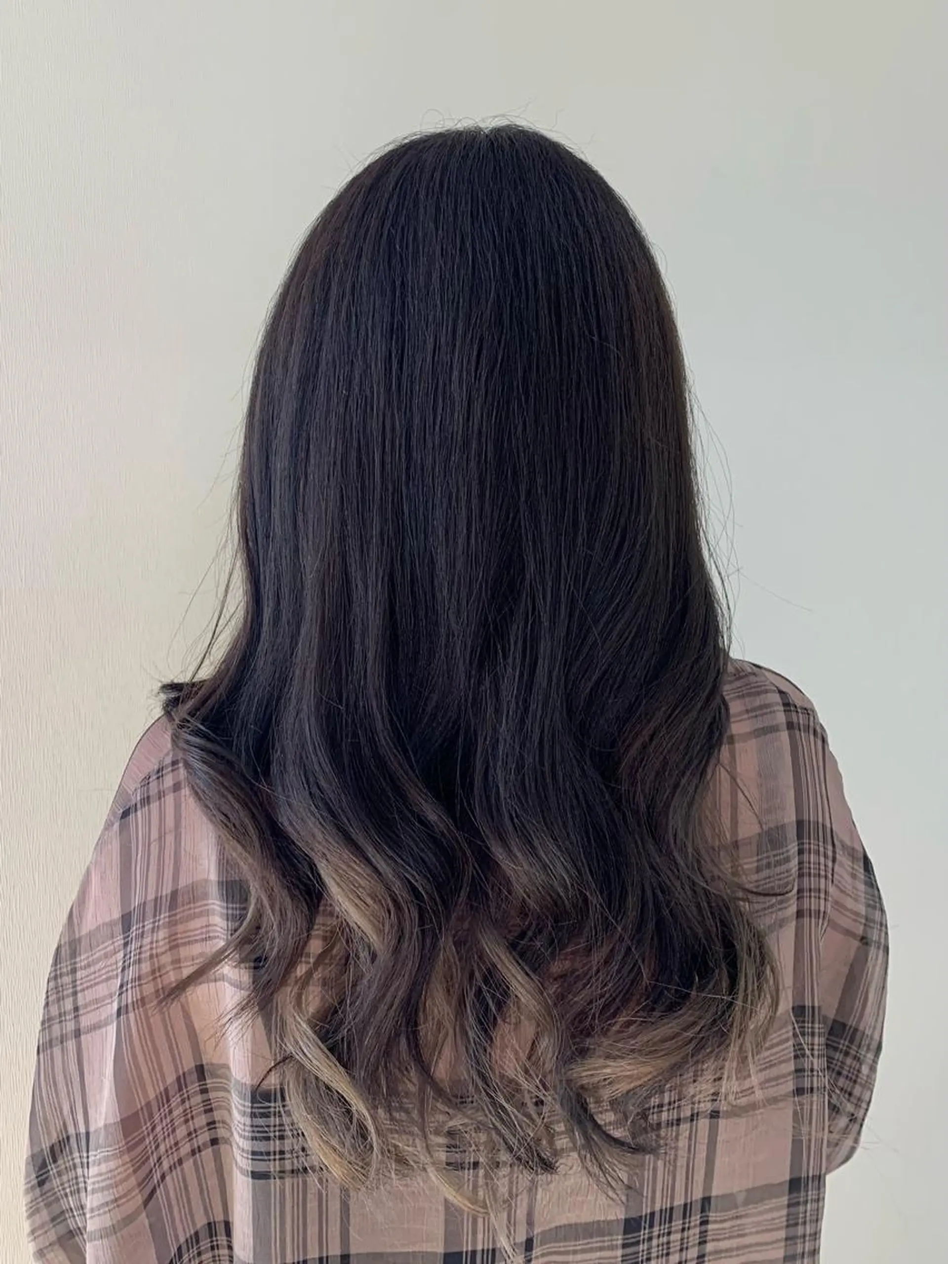 ロング カラー シルバー 相澤 茉澄のマツエク・マツパデザイン