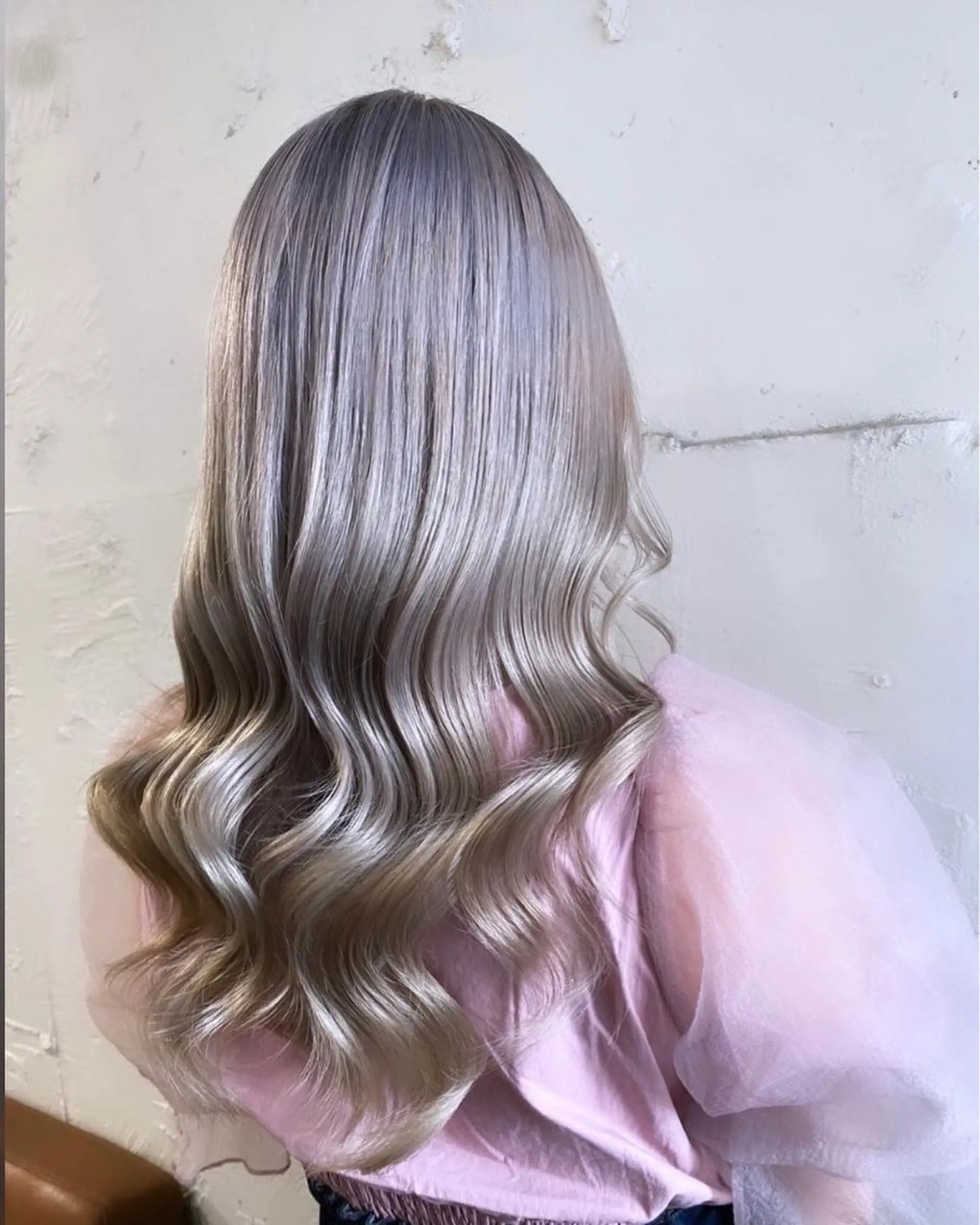 セミロング Fi-Ne 八戸のヘアスタイル