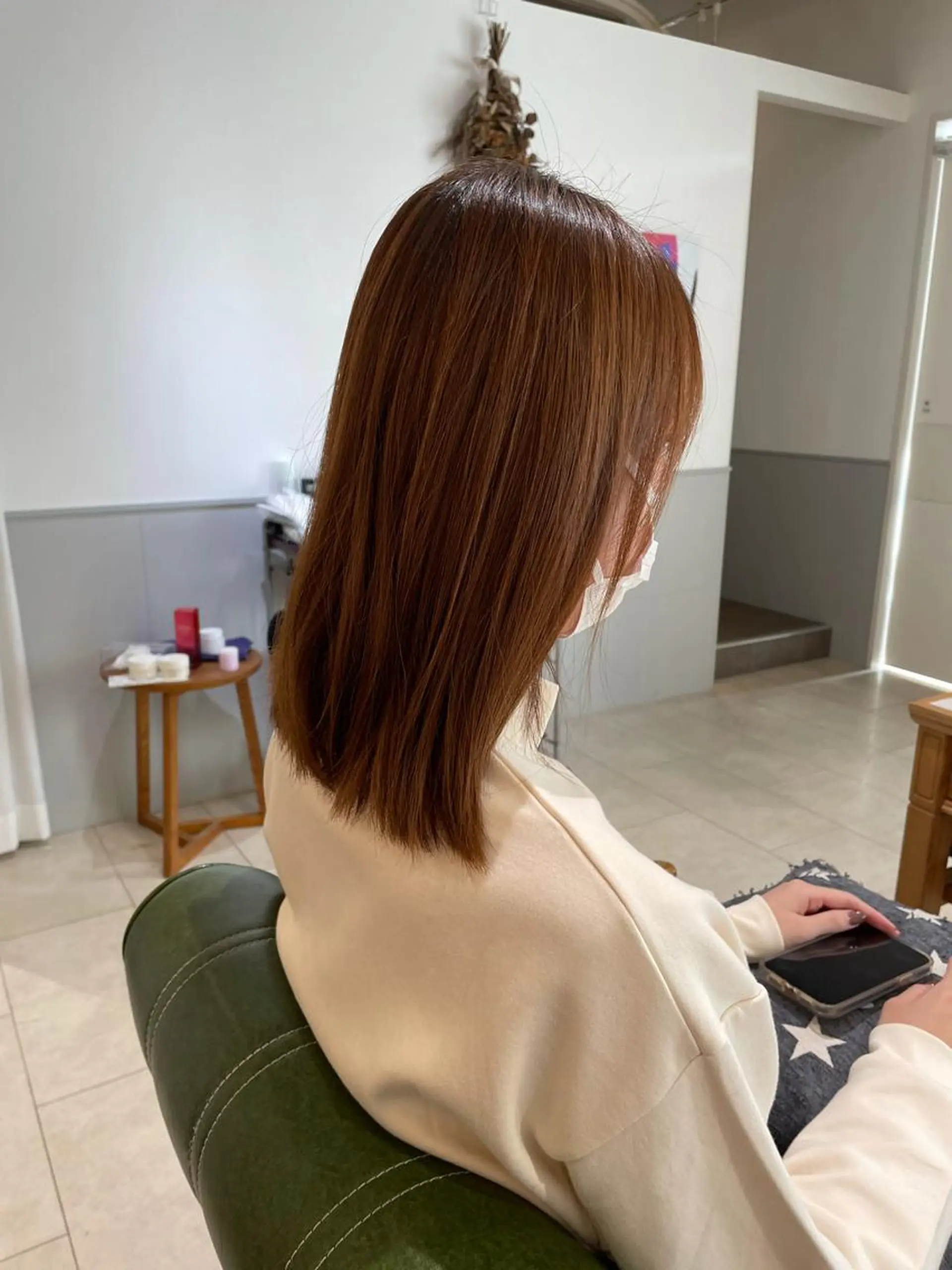 ミディアム カラー ブラウンカラー レイヤーカット カット ヘアカラー トリートメント ヘッドスパ 過去一の柔髪ヘア 🌿IVYjoureのヘアスタイル