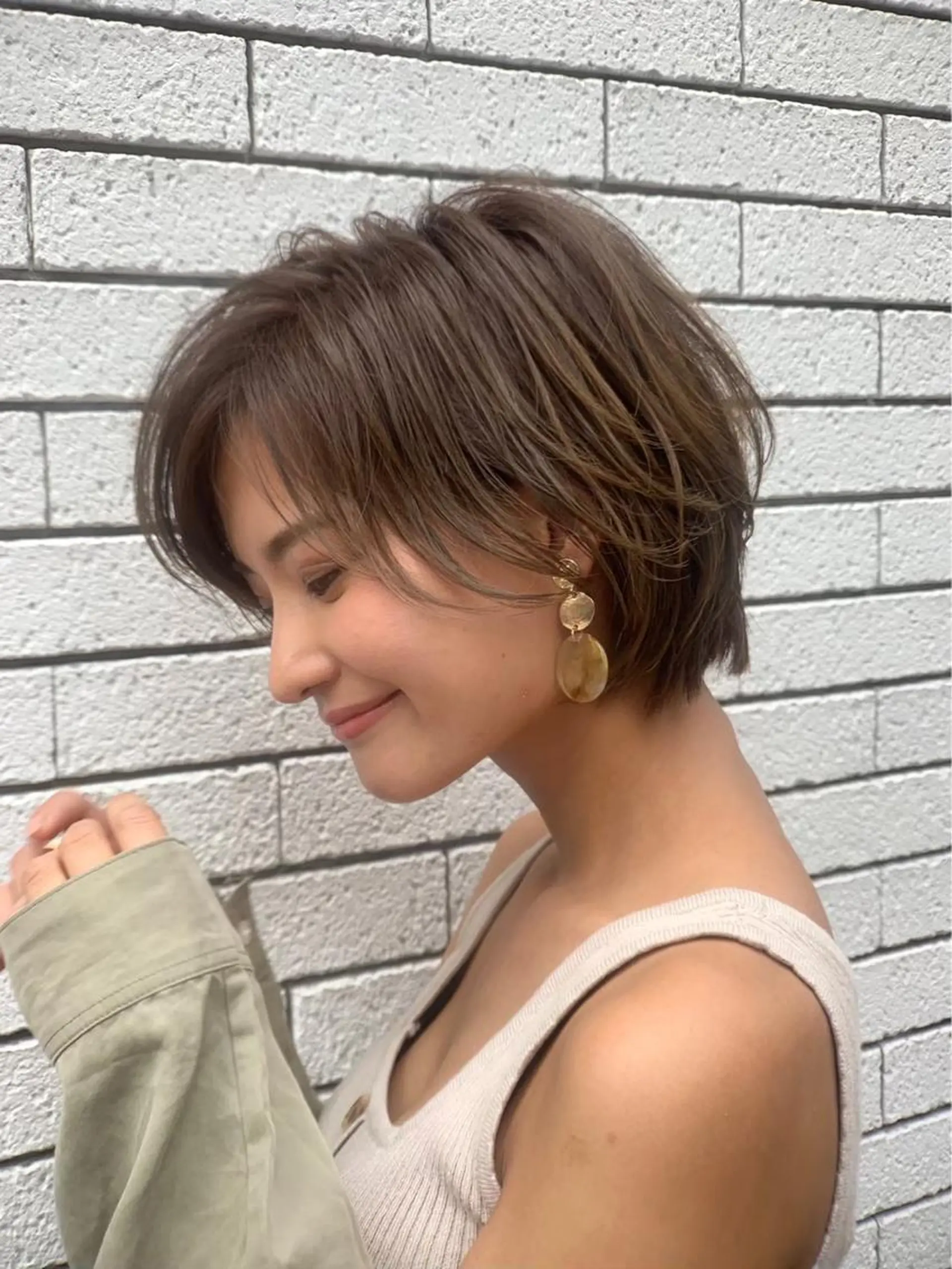 ショート カラー ベージュカラー モカベージュ ショートヘア メンズ特化美容師✂︎ 伊藤 昂樹✂︎のヘアスタイル