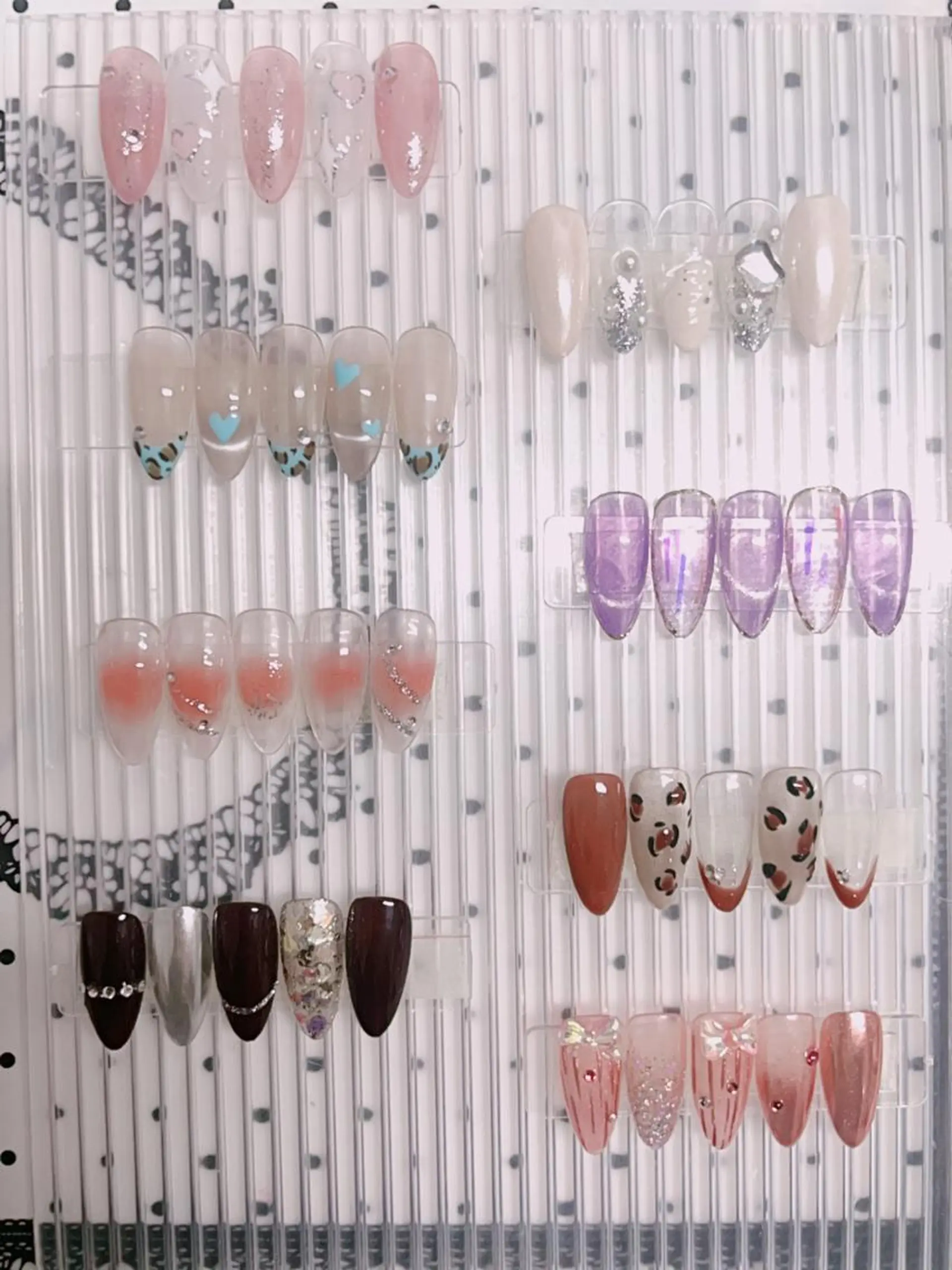 ネイル へぜリヒ ·もものネイルデザイン