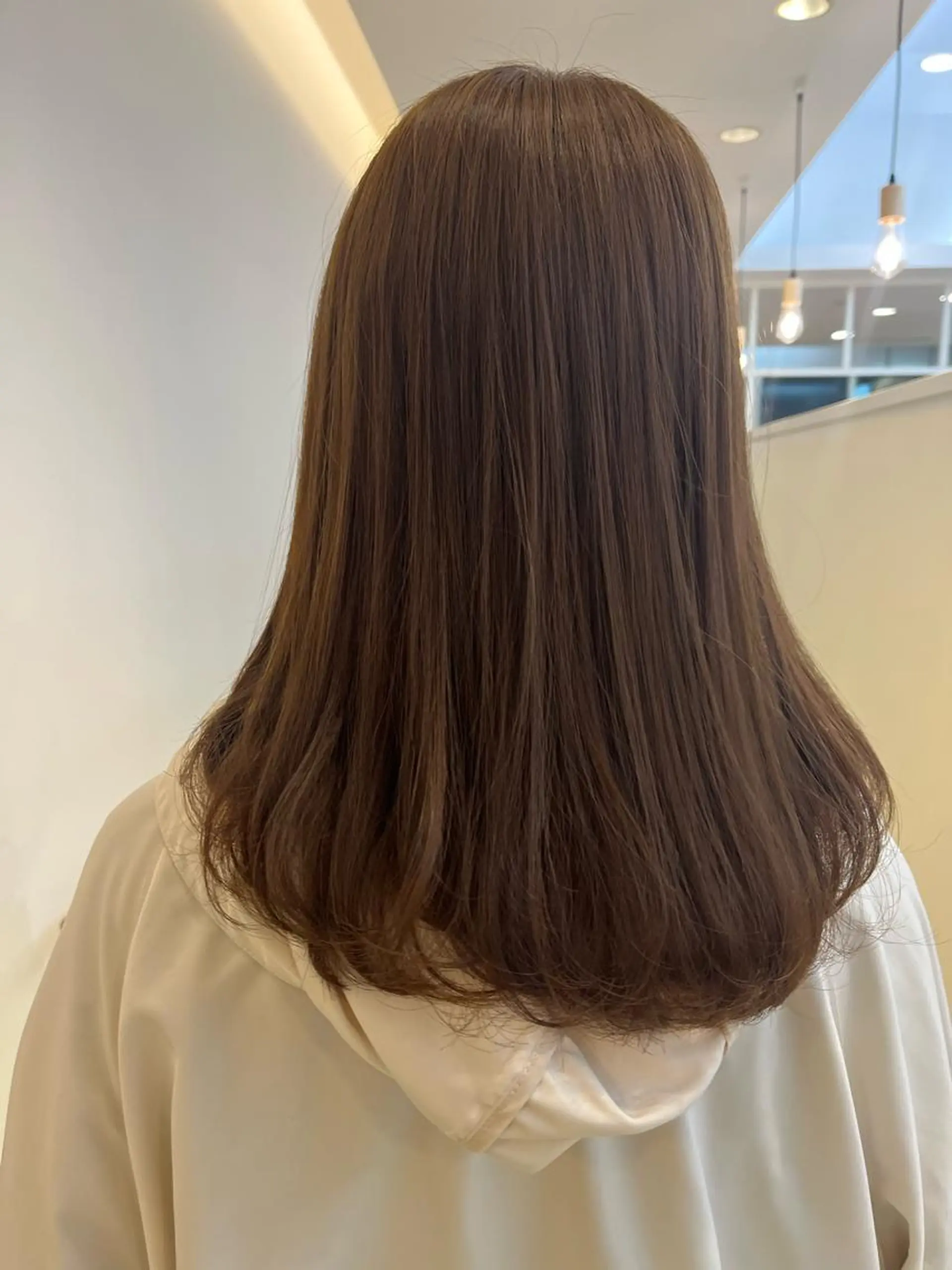 ミディアム カット トリートメント コテ巻き風パーマ🫧 麻尋のヘアスタイル