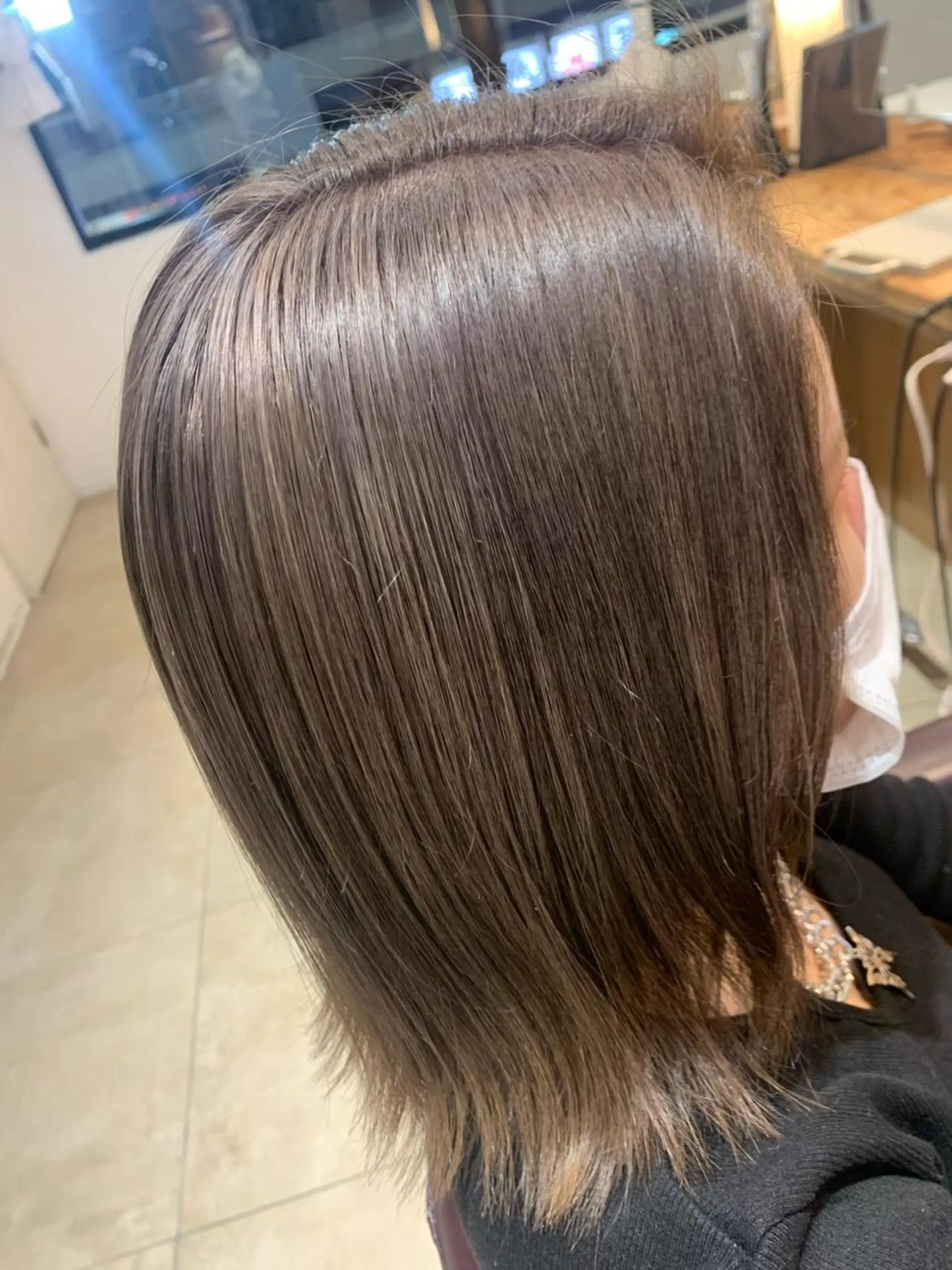 ミディアム 庄司 沙羅のヘアスタイル