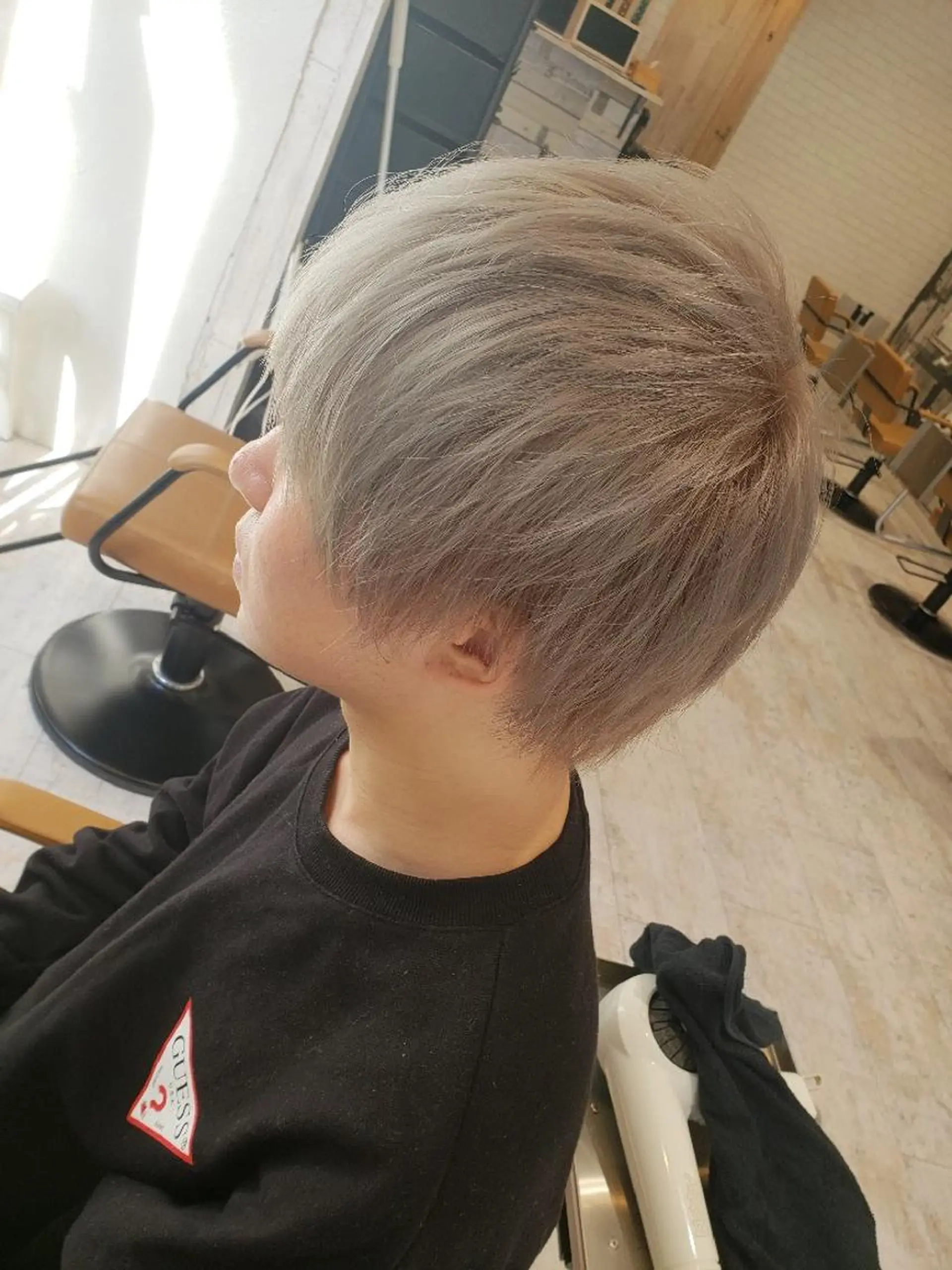 ショート カラー 渋谷 メンズ 木下 仁来のヘアスタイル