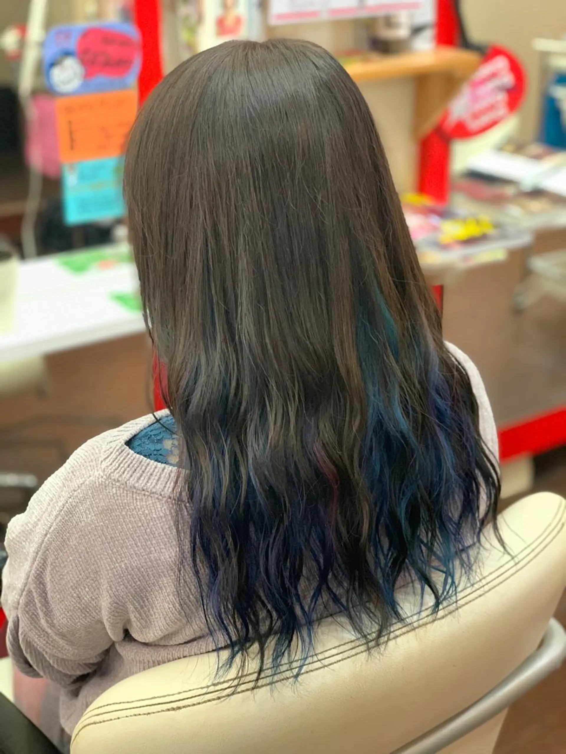セミロング ヘアカラー たけい ゆうきのヘアスタイル