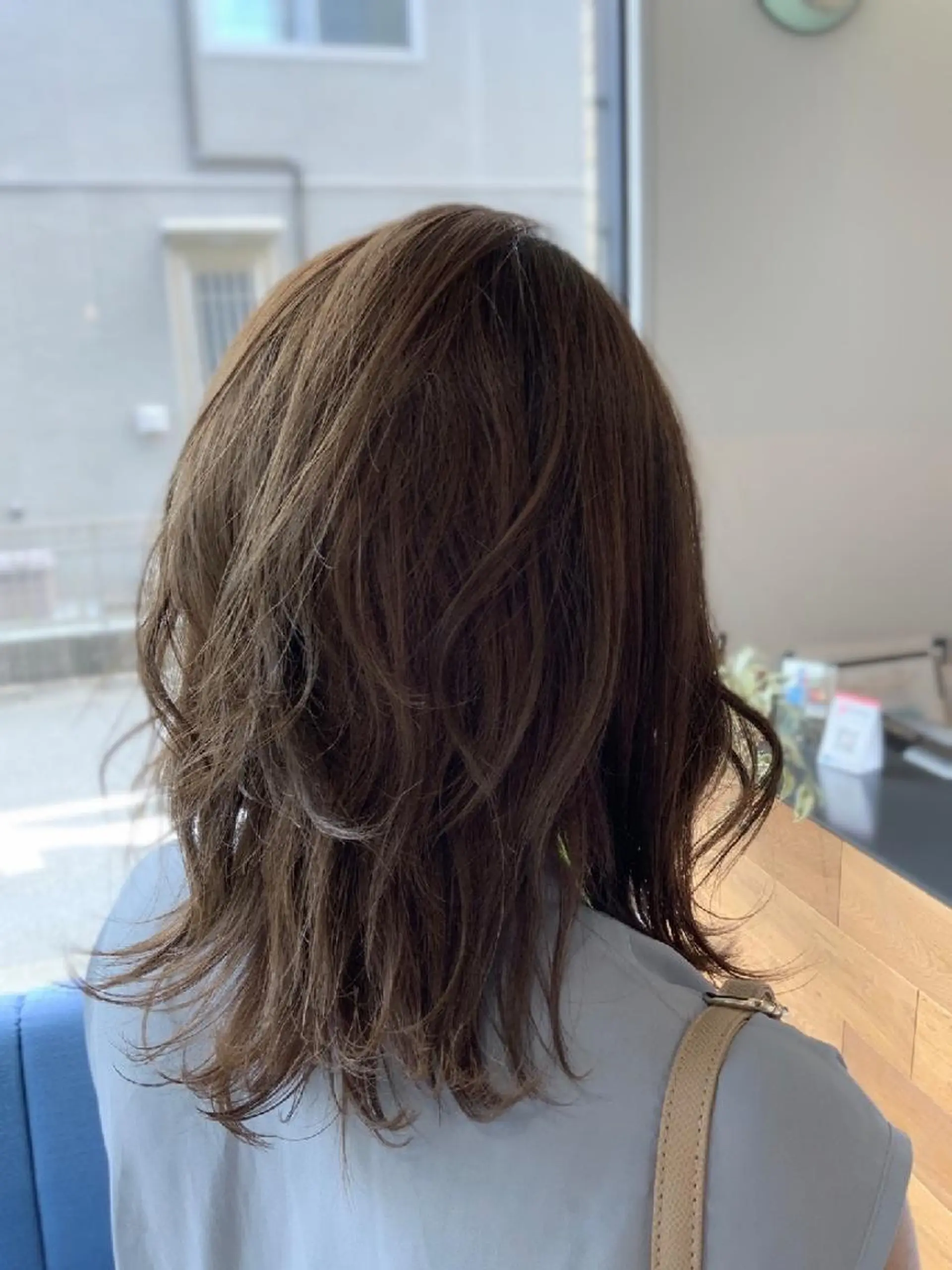 カラー アッシュ 堀 望美のヘアスタイル