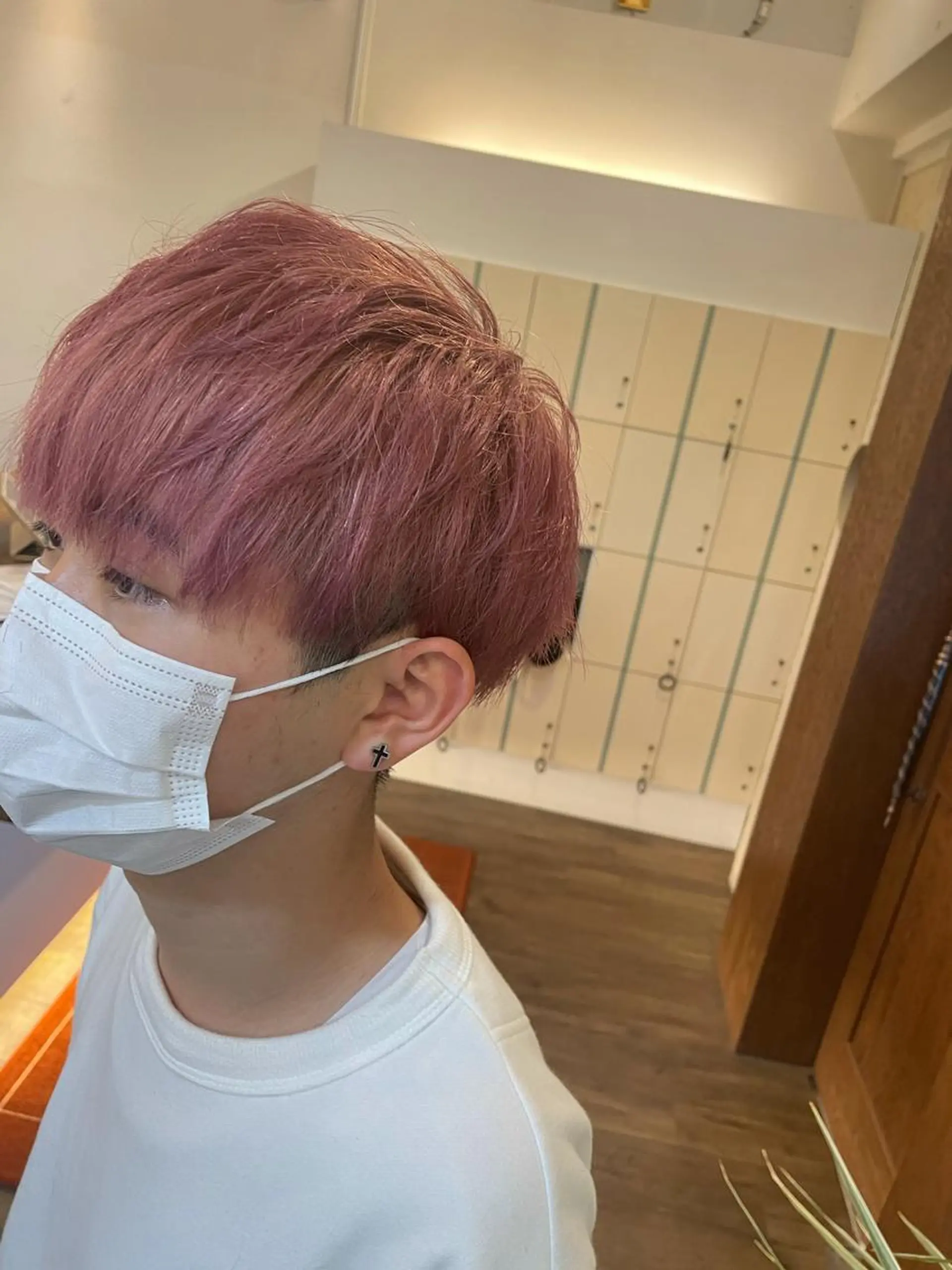 ショート カラー メンズ カット ヘアカラー 前川 万都里のヘアスタイル