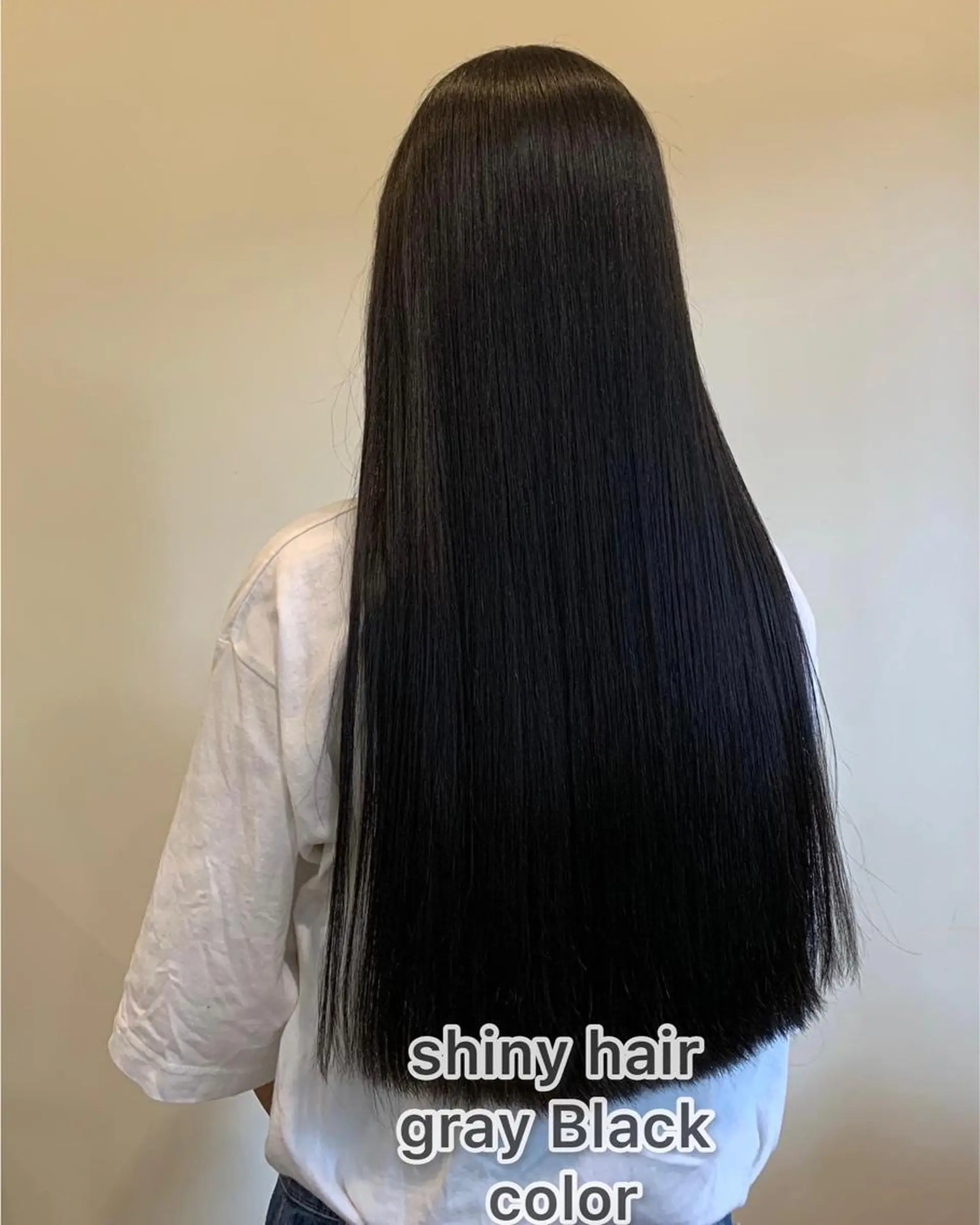 ロング カラー 上田 紗也のヘアスタイル