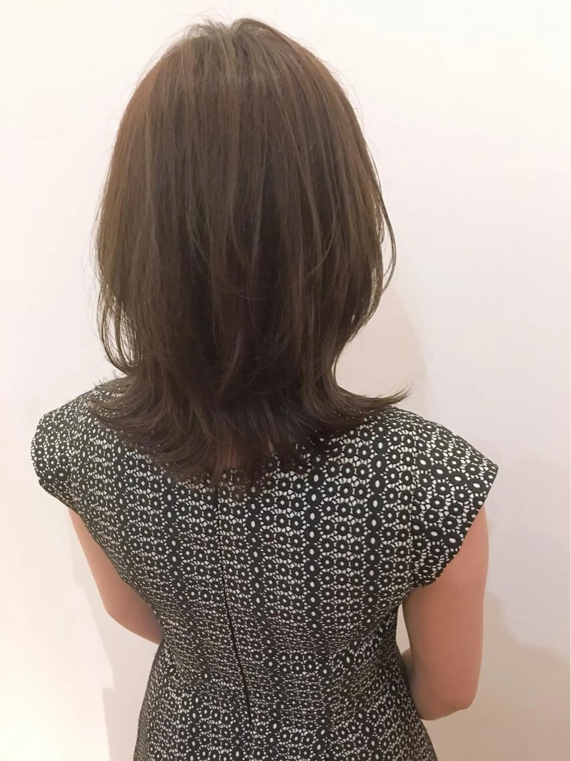 ミディアム カラー 🩷🍭中津・梅田 エリア🍬💜のヘアスタイル