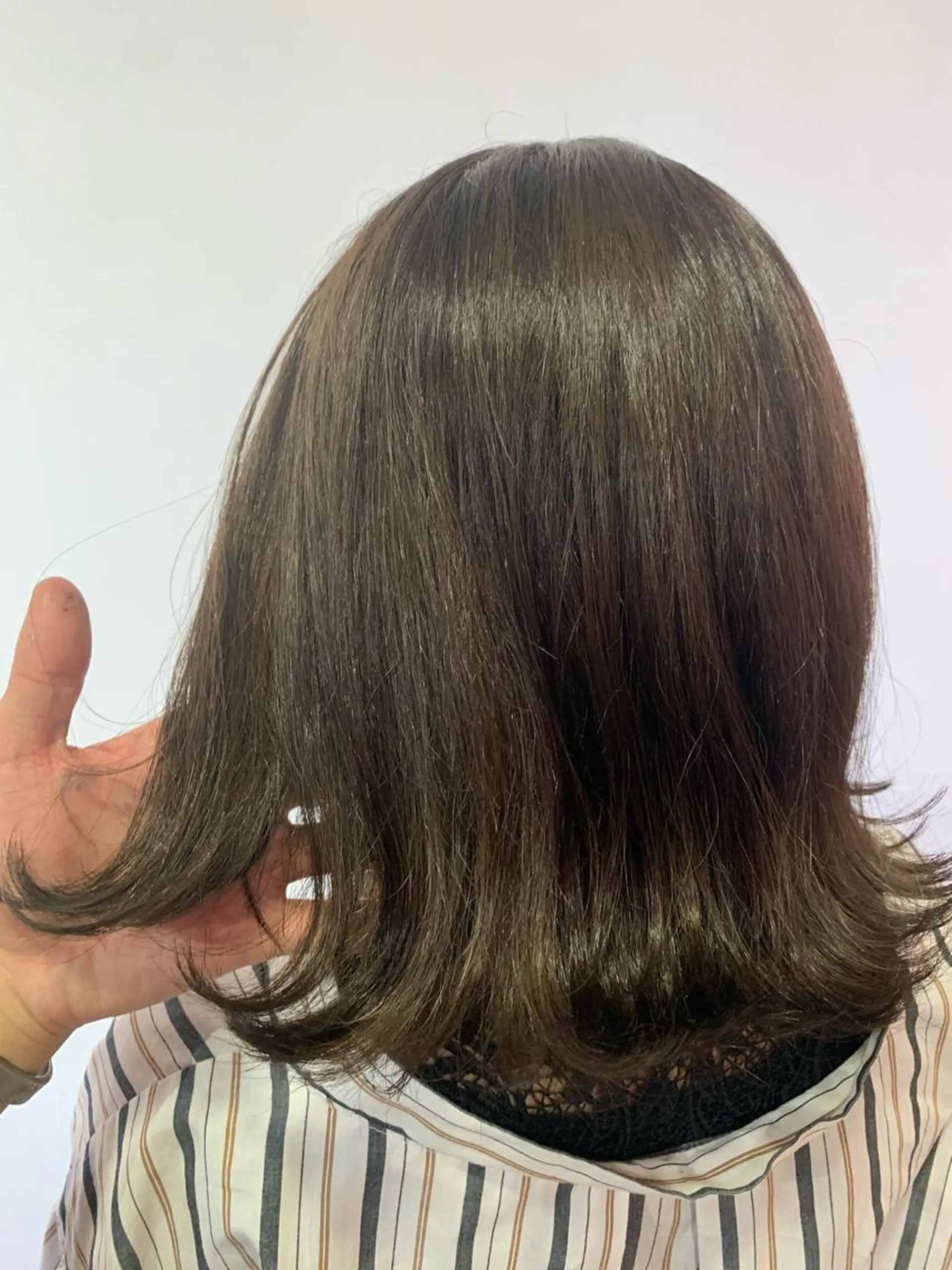 ミディアム ヘアカラー トリートメント ヘッドスパ ヘアセット 山口 竣也のヘアスタイル