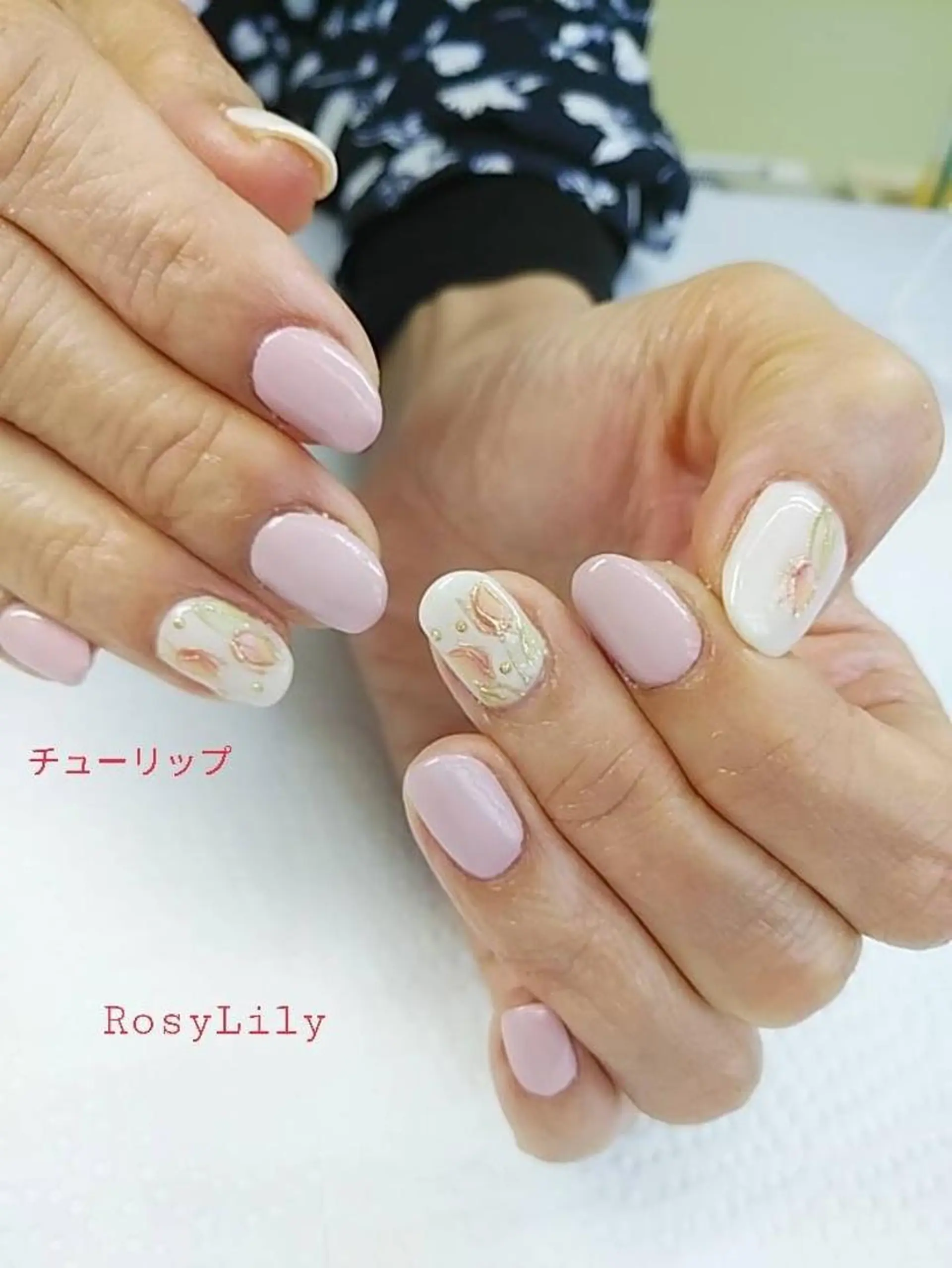 ネイル 持ち込み ハンドネイル ハンドケア プライベートサロン RosyLily所属・プライベートサロン Rosy Lilyのネイルデザイン