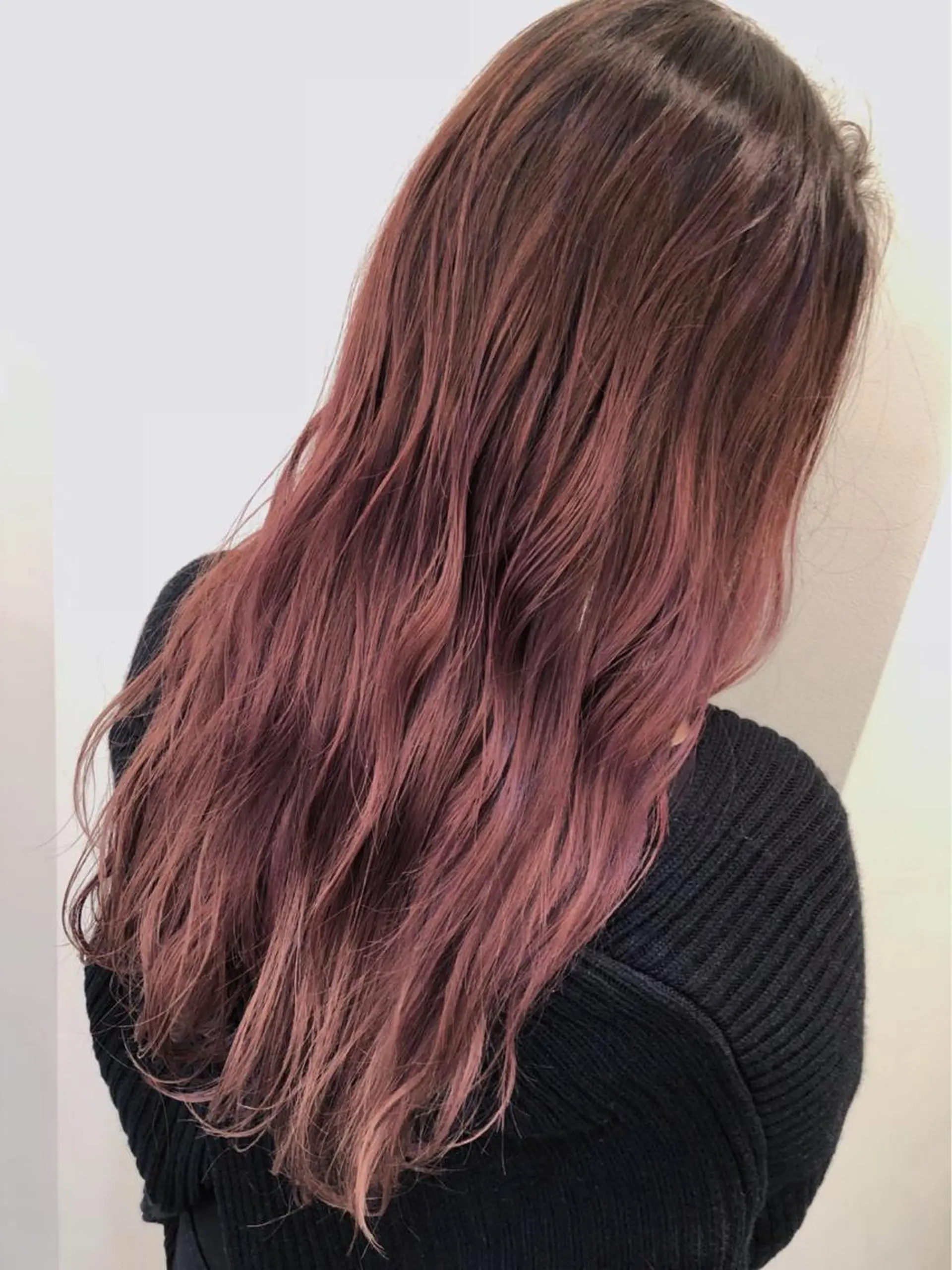 カラー グラデーションカラー 中澤 美緒のヘアスタイル