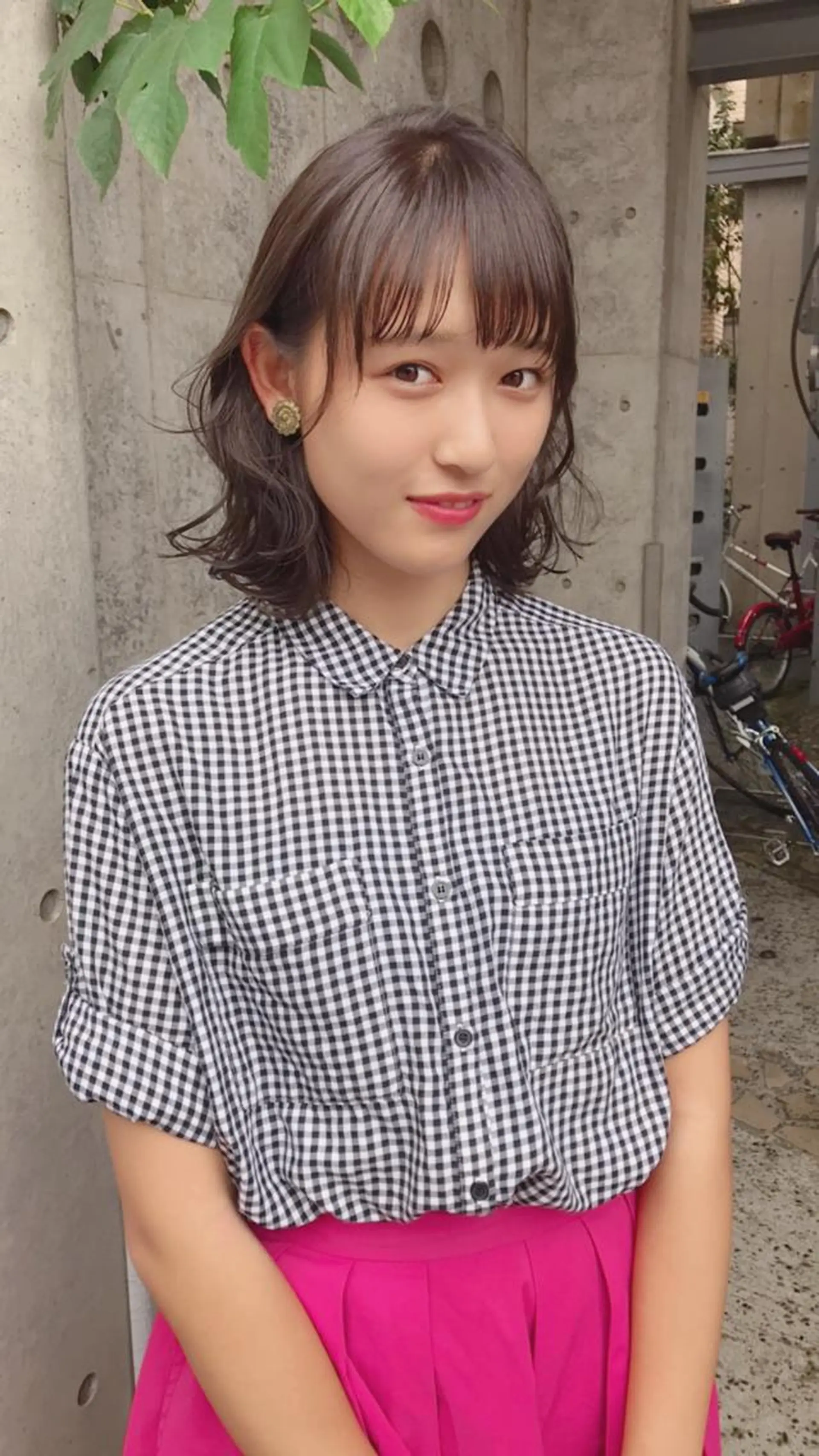 ミディアム カラー 及川 光のヘアスタイル