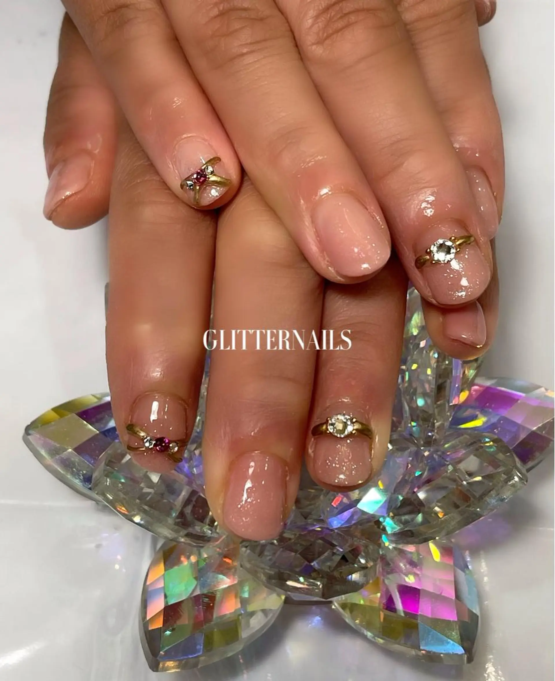 ネイル GLITTER NAILS所属・GLITTER NA ILS〜KOKONEのマツエク・マツパデザイン