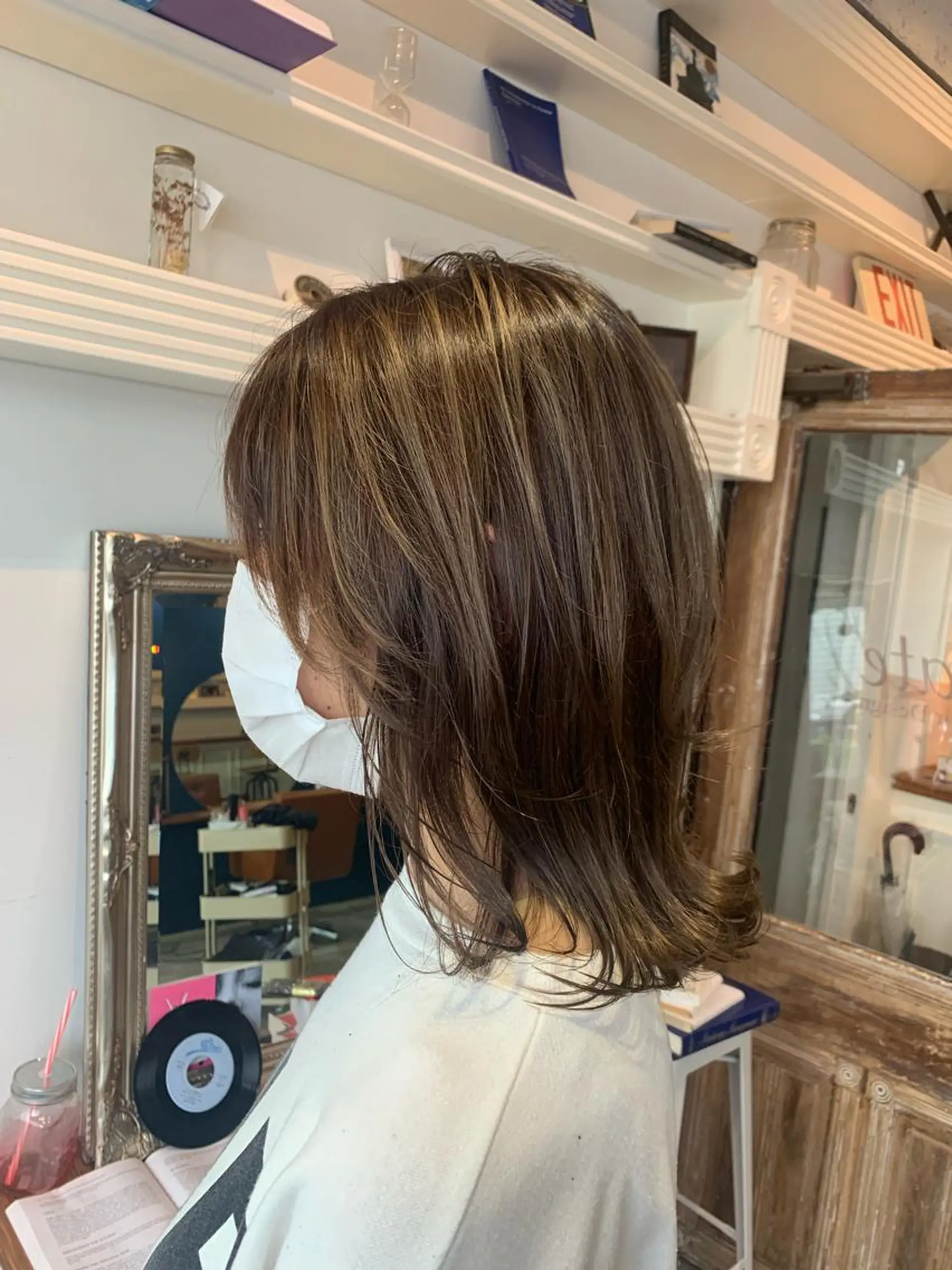 ミディアム ハイライト ウルフカット カット ヘアカラー トリートメント ヘッドスパ ヘアセット 山口 竣也のヘアスタイル