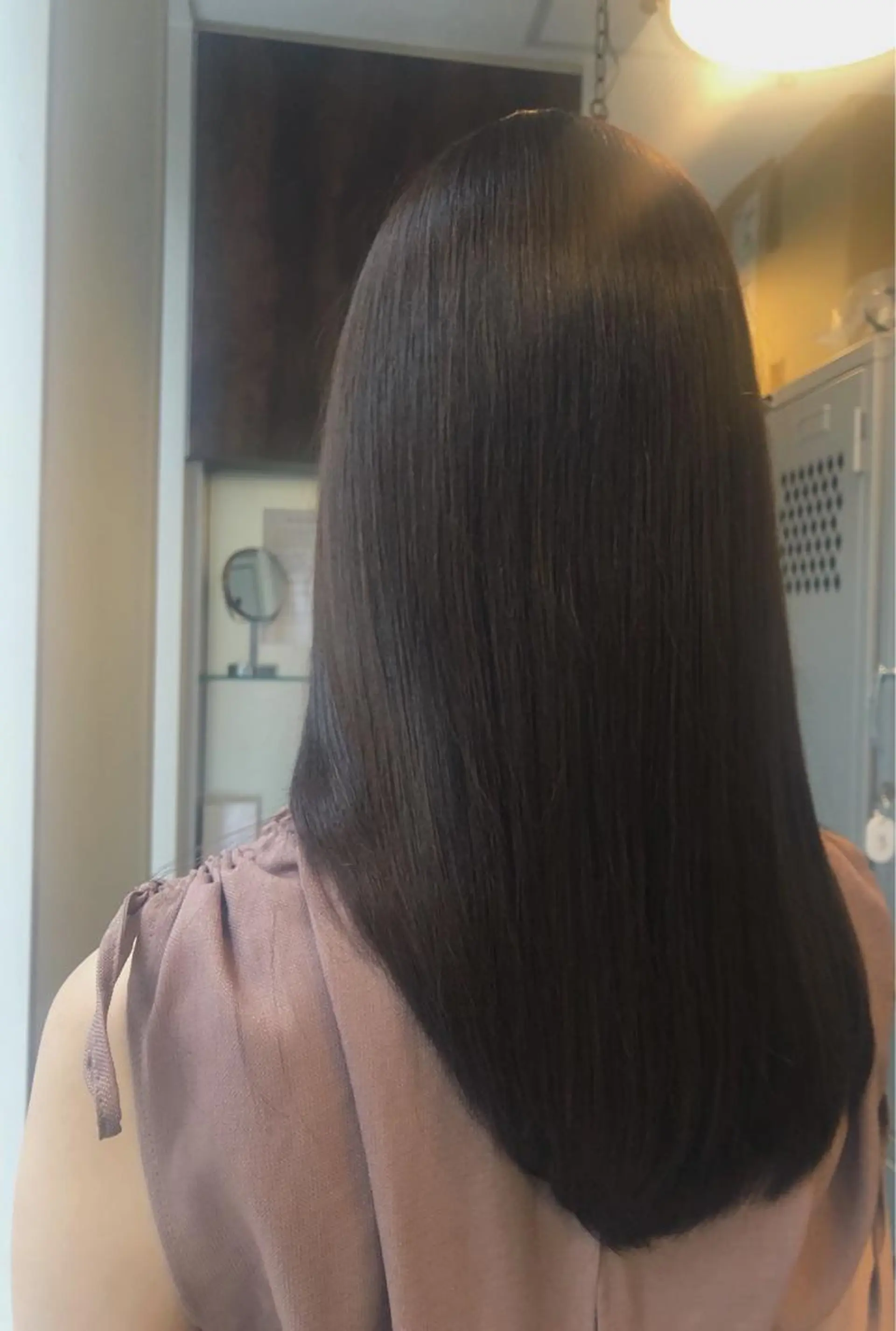 ロング カラー トリートメント mai🐷髪質改善 🖤透ける暗髪🖤のヘアスタイル