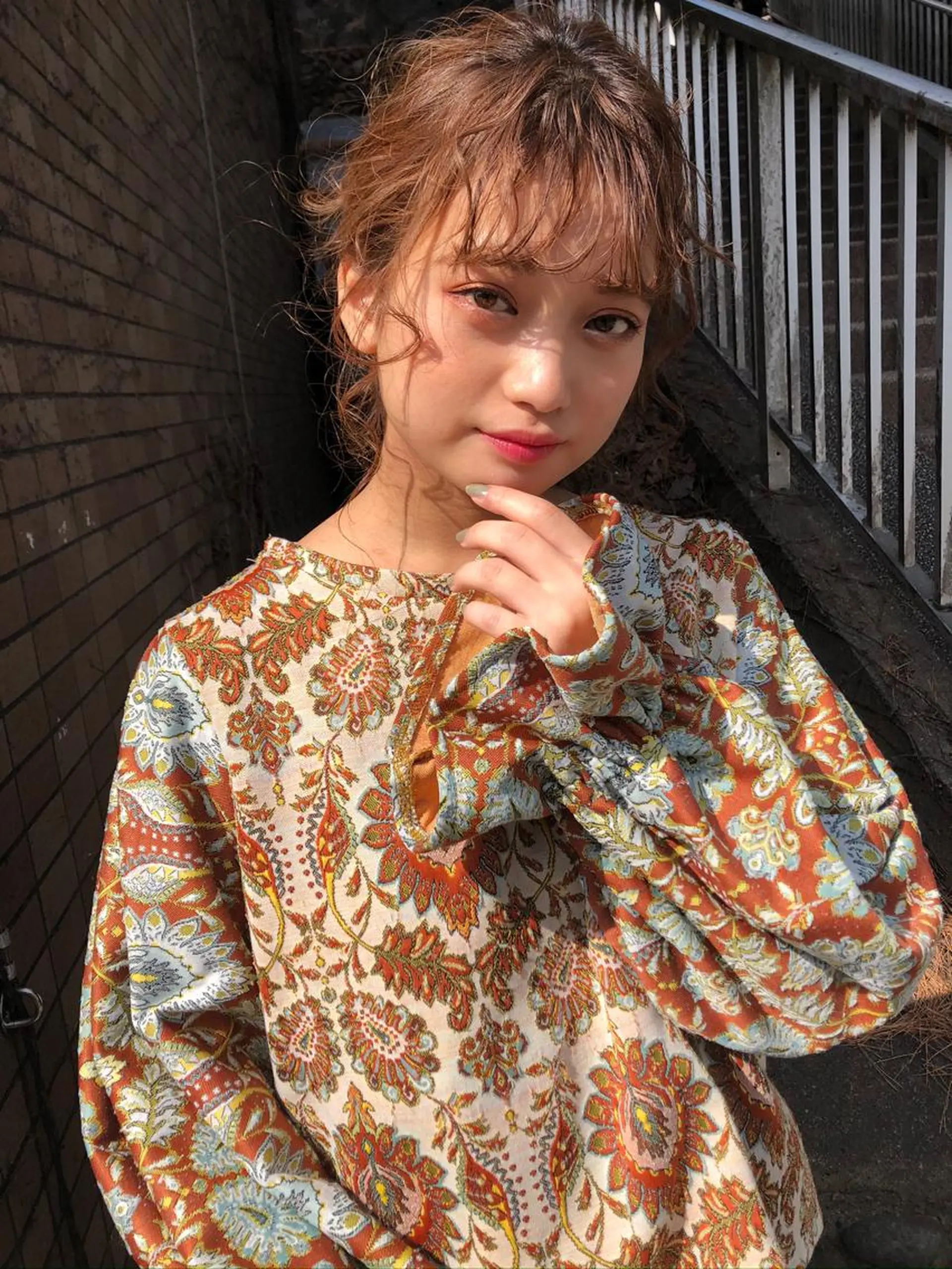 ミディアム カット ヘアカラー StellA所属・アートディレクター ワダヒサノリのヘアスタイル